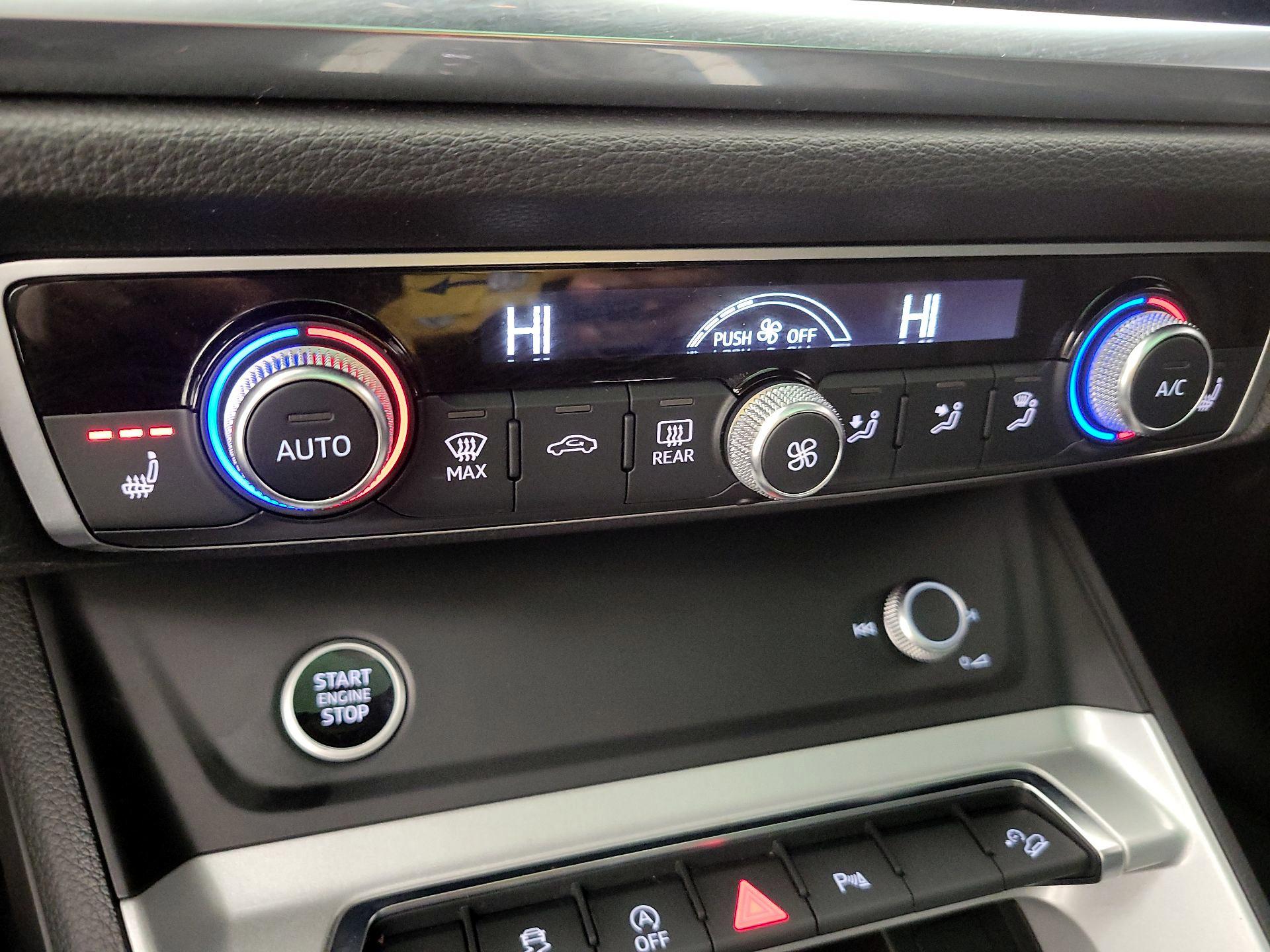 Thumbnail: 2022 Audi Q3 - 16