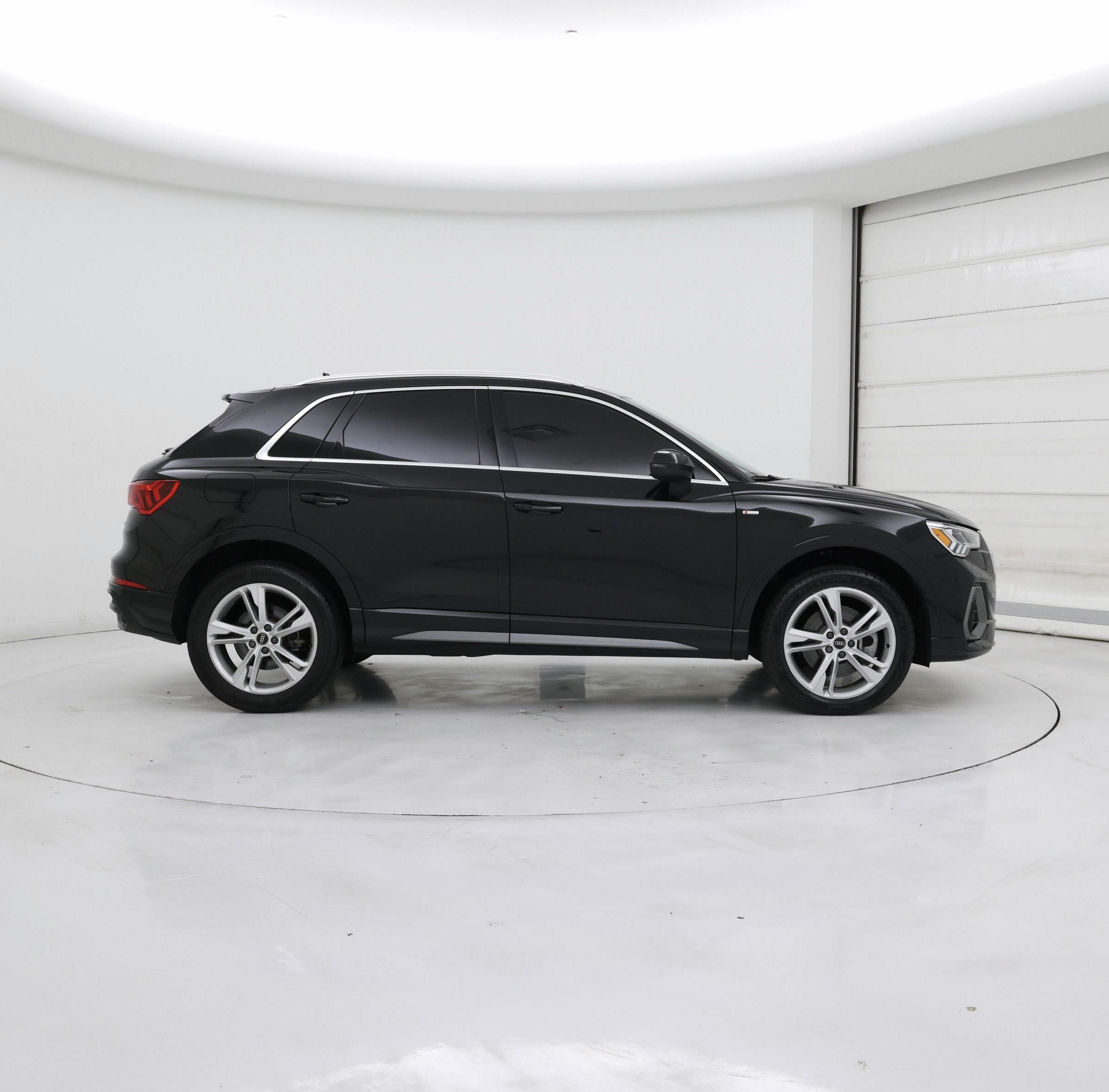 Thumbnail: 2022 Audi Q3 - 7