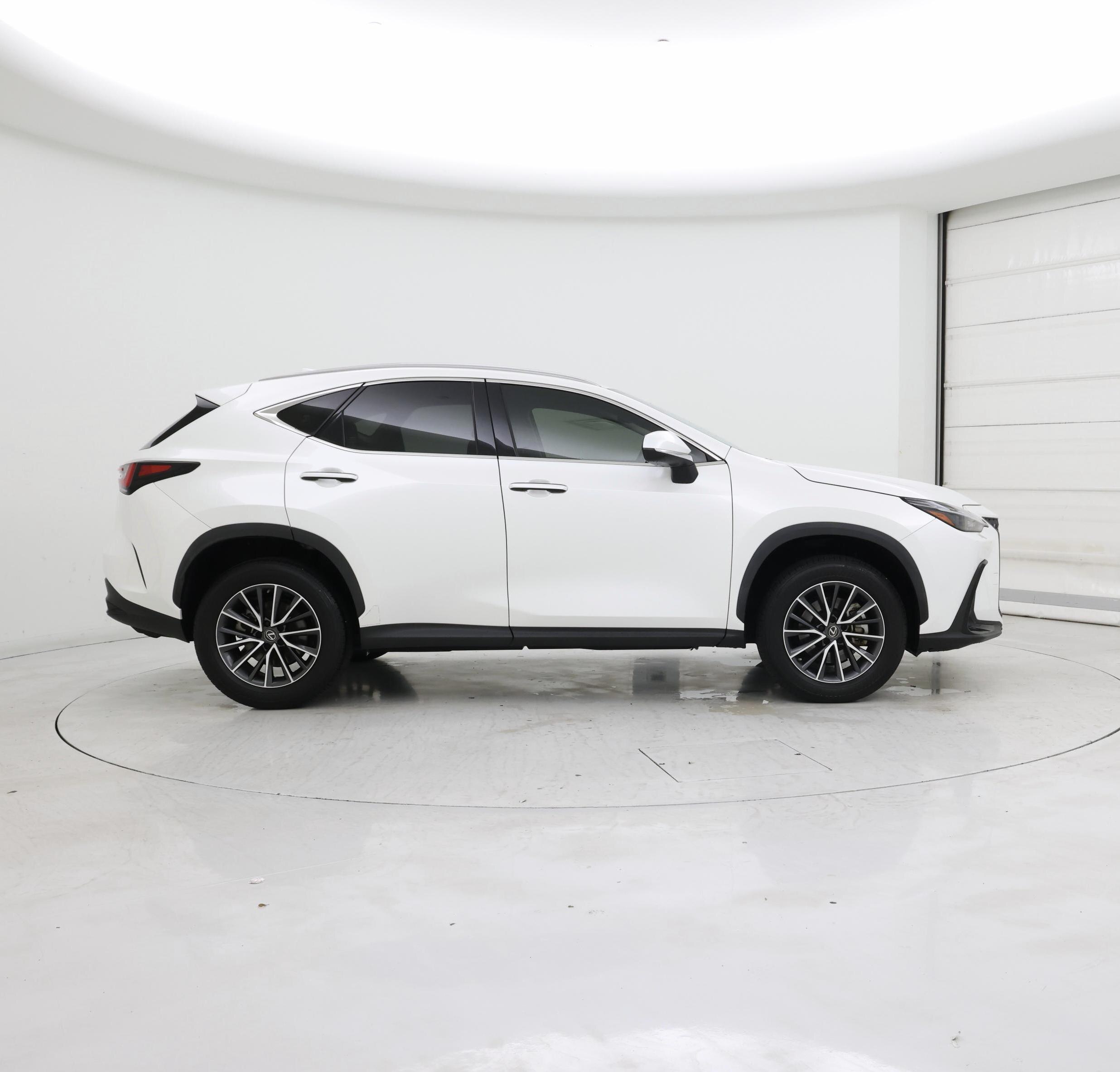 Thumbnail: 2022 Lexus NX - 7