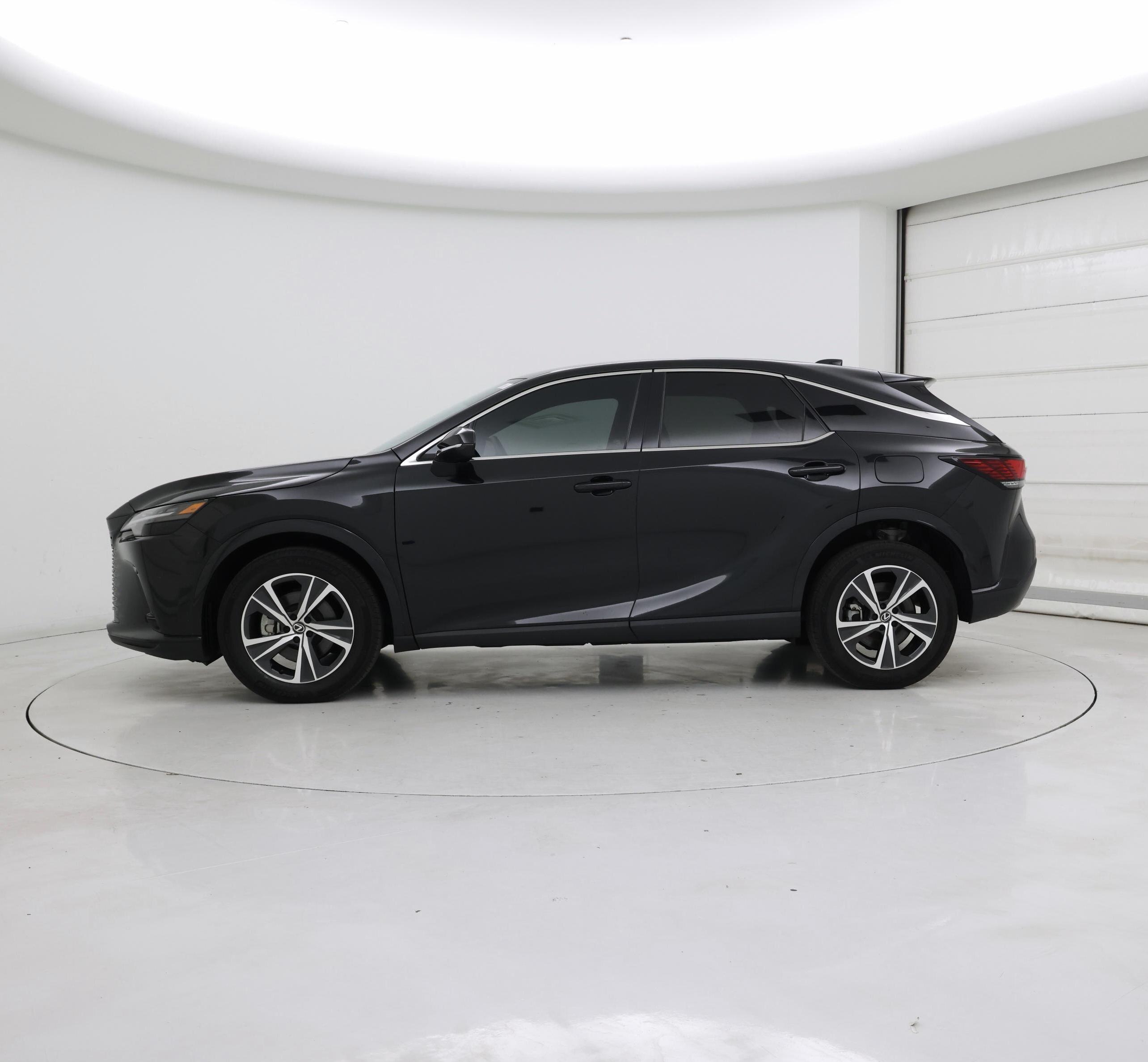 Thumbnail: 2024 Lexus RX - 3