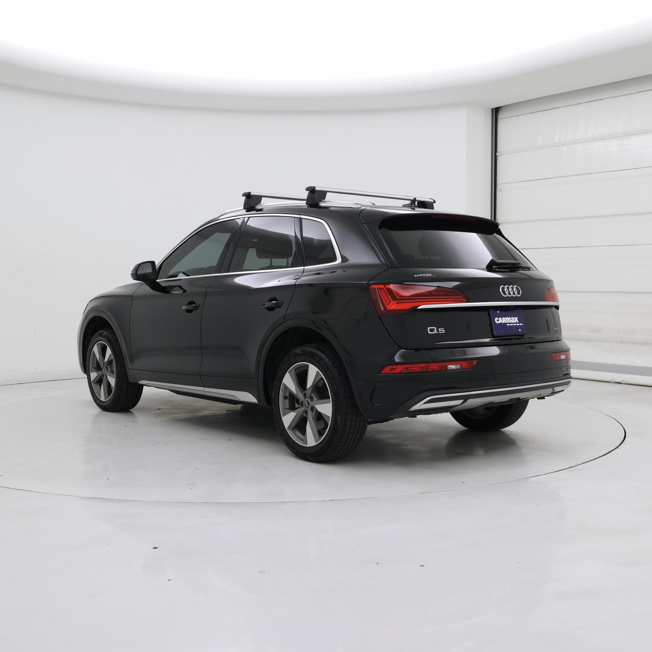 Thumbnail: 2023 Audi Q5 - 2