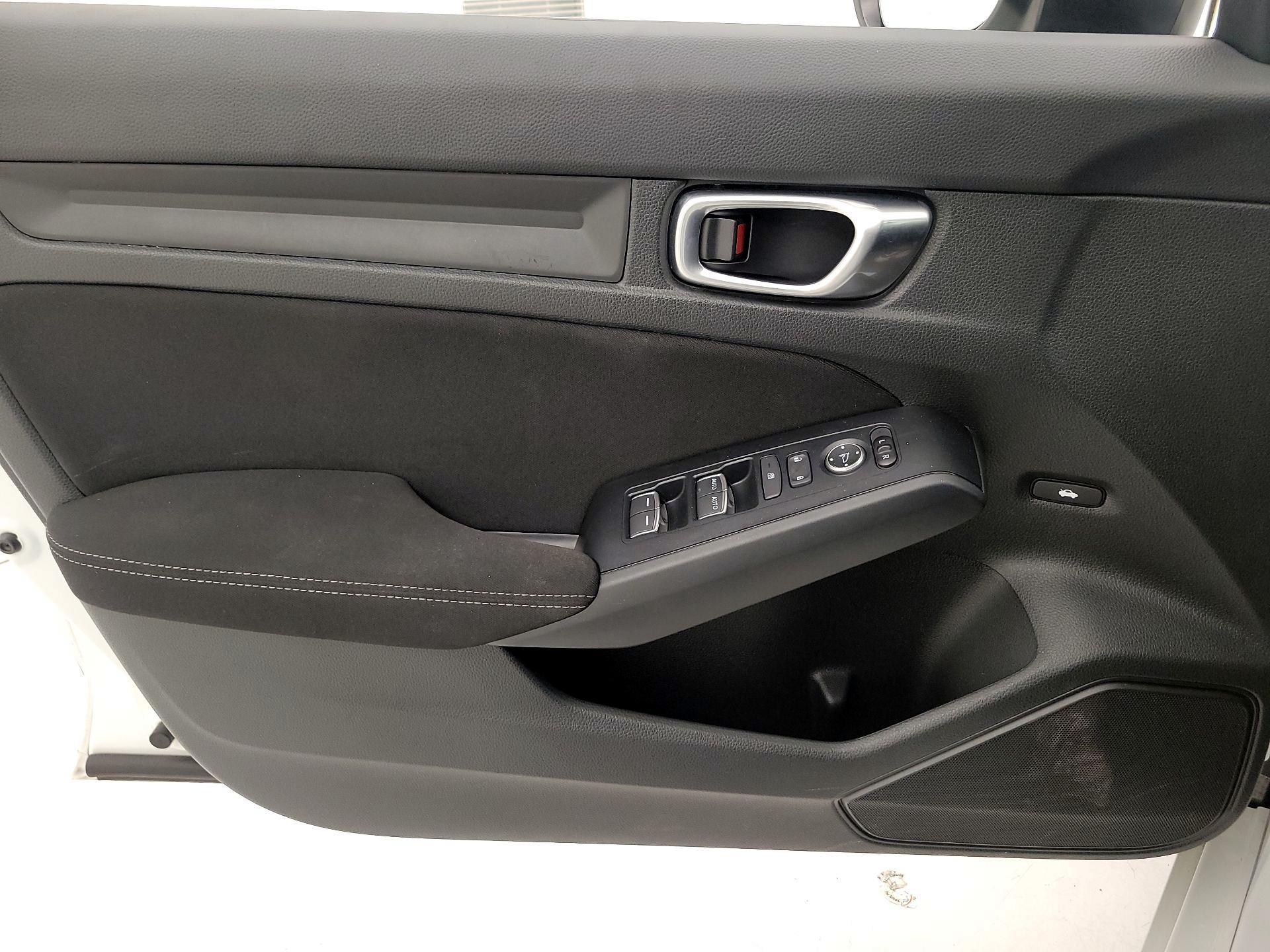 Thumbnail: 2023 Honda Civic - 12