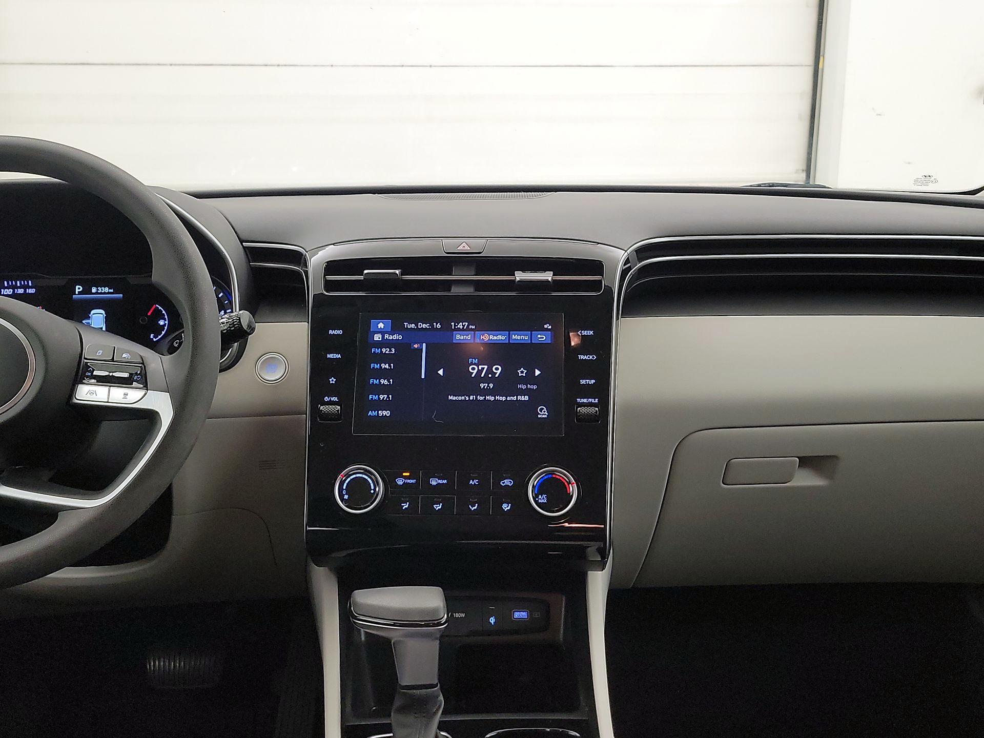 Thumbnail: 2023 Hyundai Tucson - 9