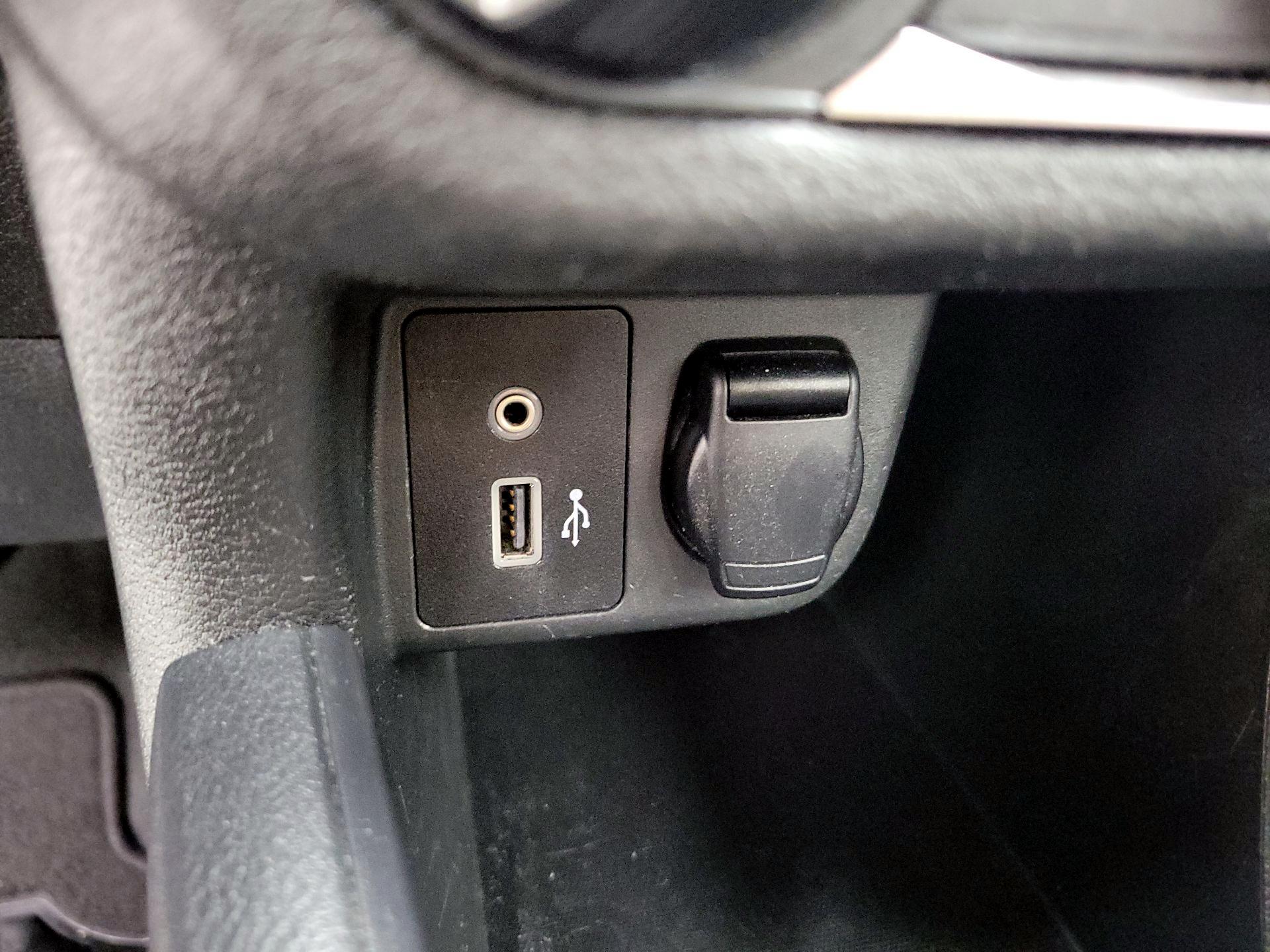 Thumbnail: 2021 Nissan Versa - 18