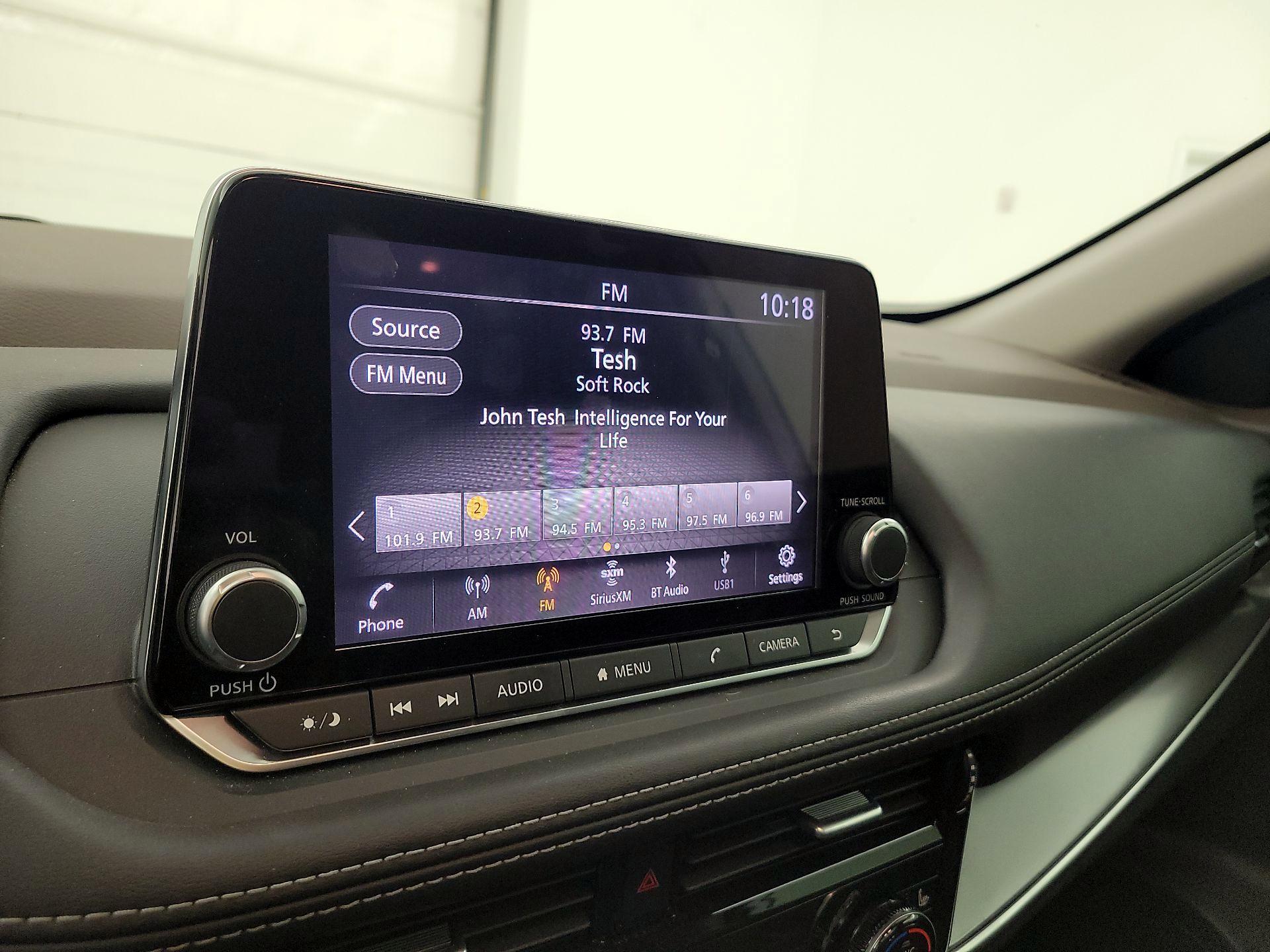 Thumbnail: 2022 Nissan Rogue - 15