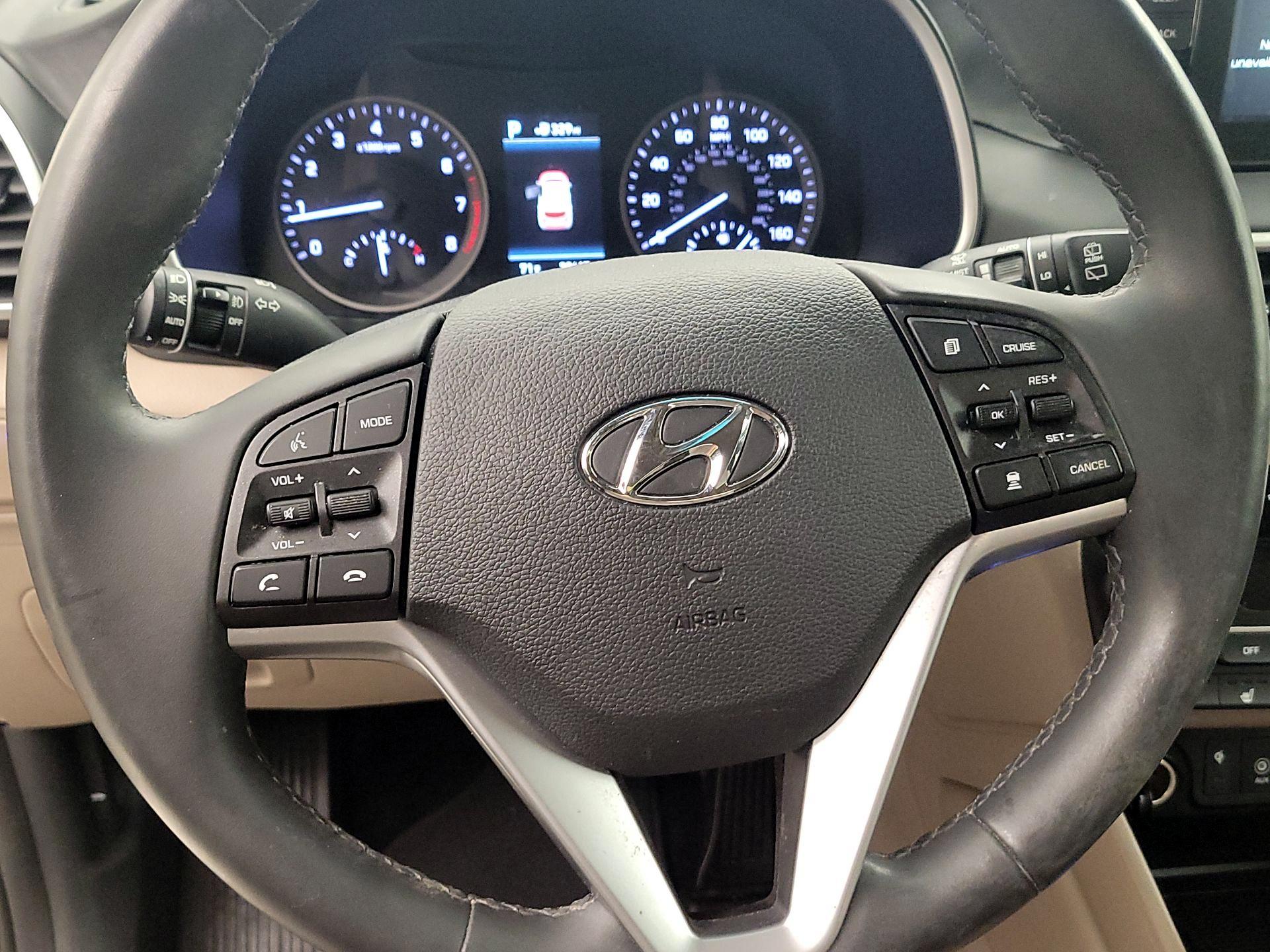 Thumbnail: 2020 Hyundai Tucson - 10