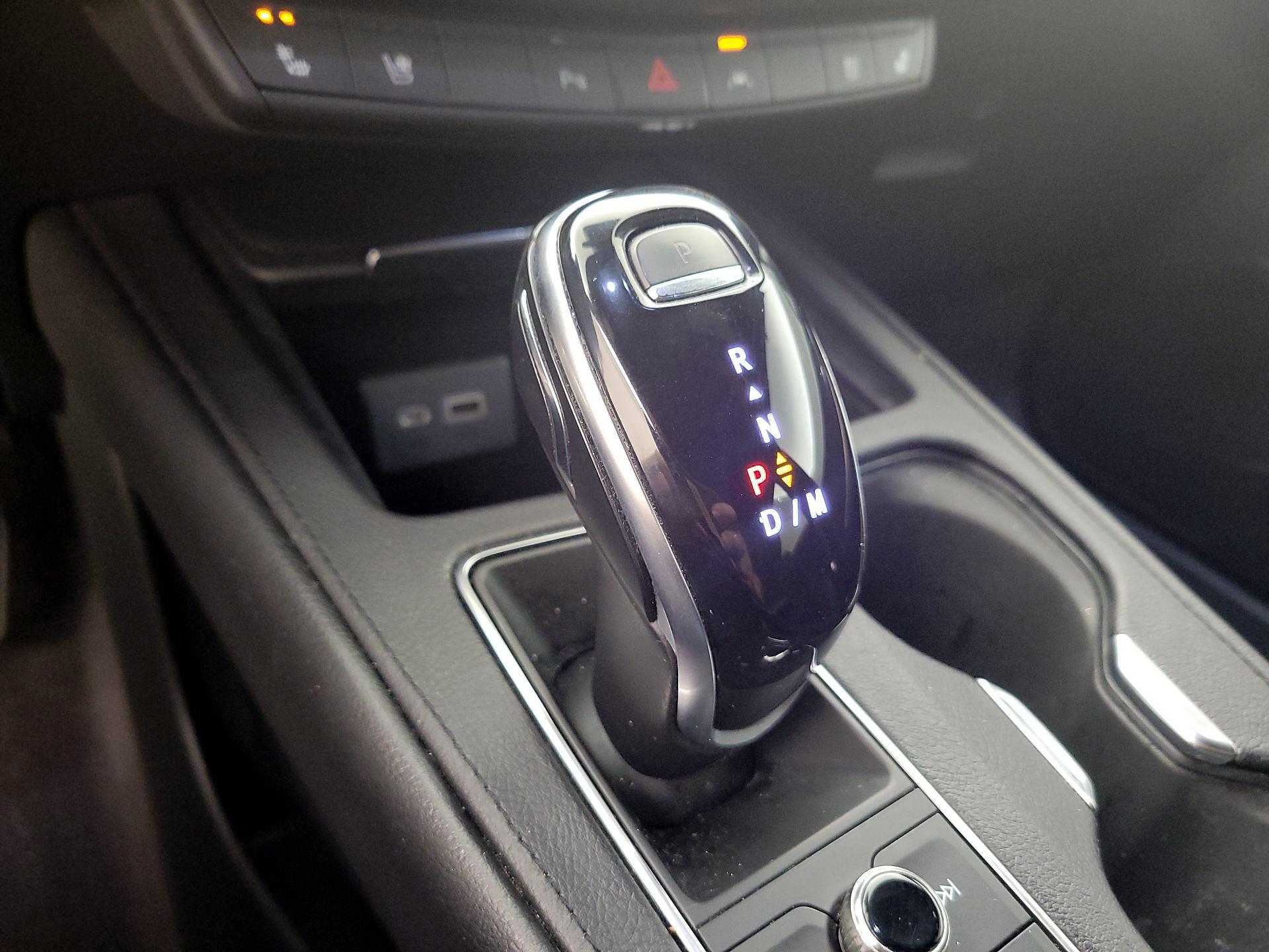 Thumbnail: 2020 Cadillac XT4 - 17