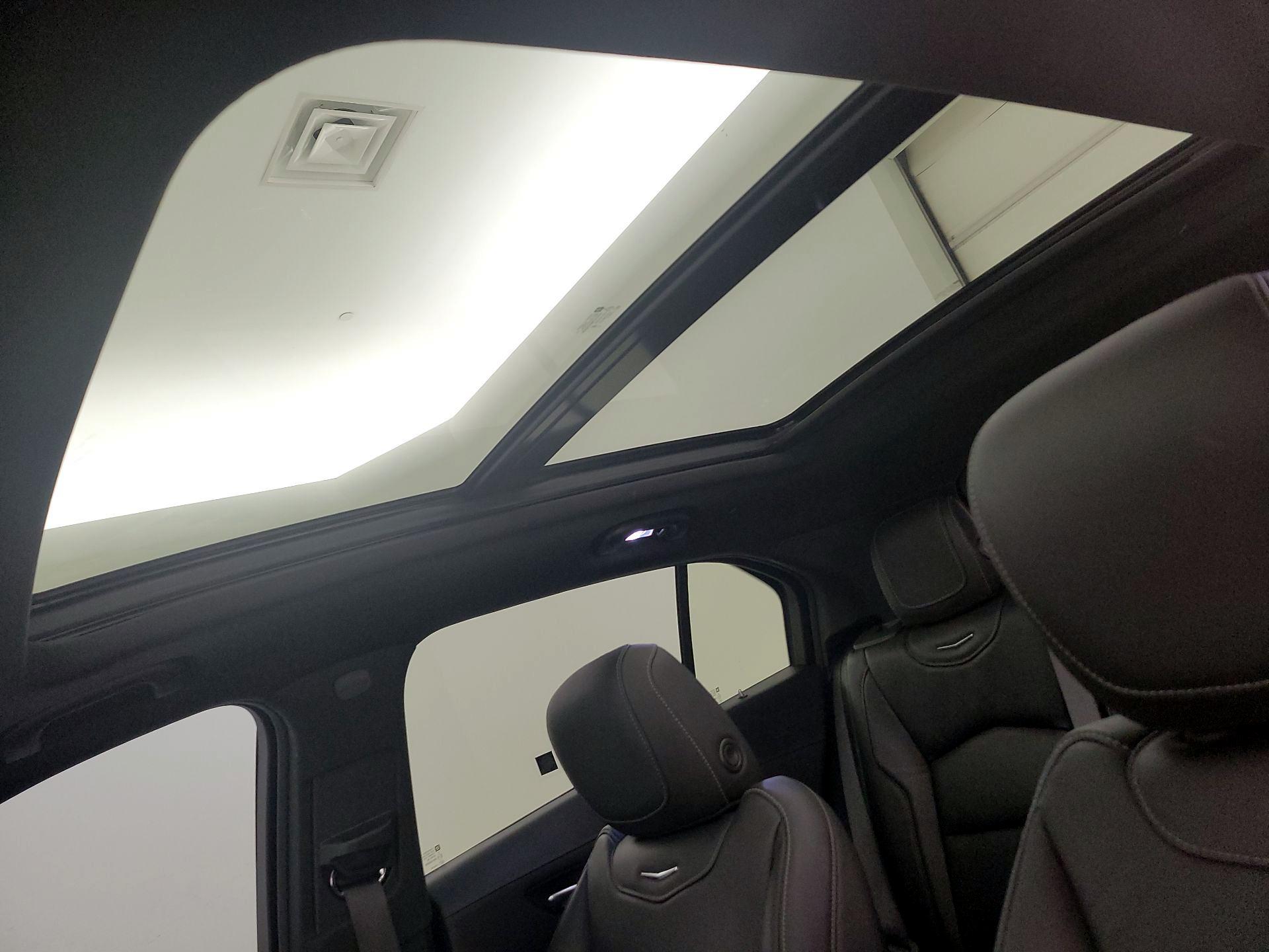 Thumbnail: 2020 Cadillac XT4 - 19