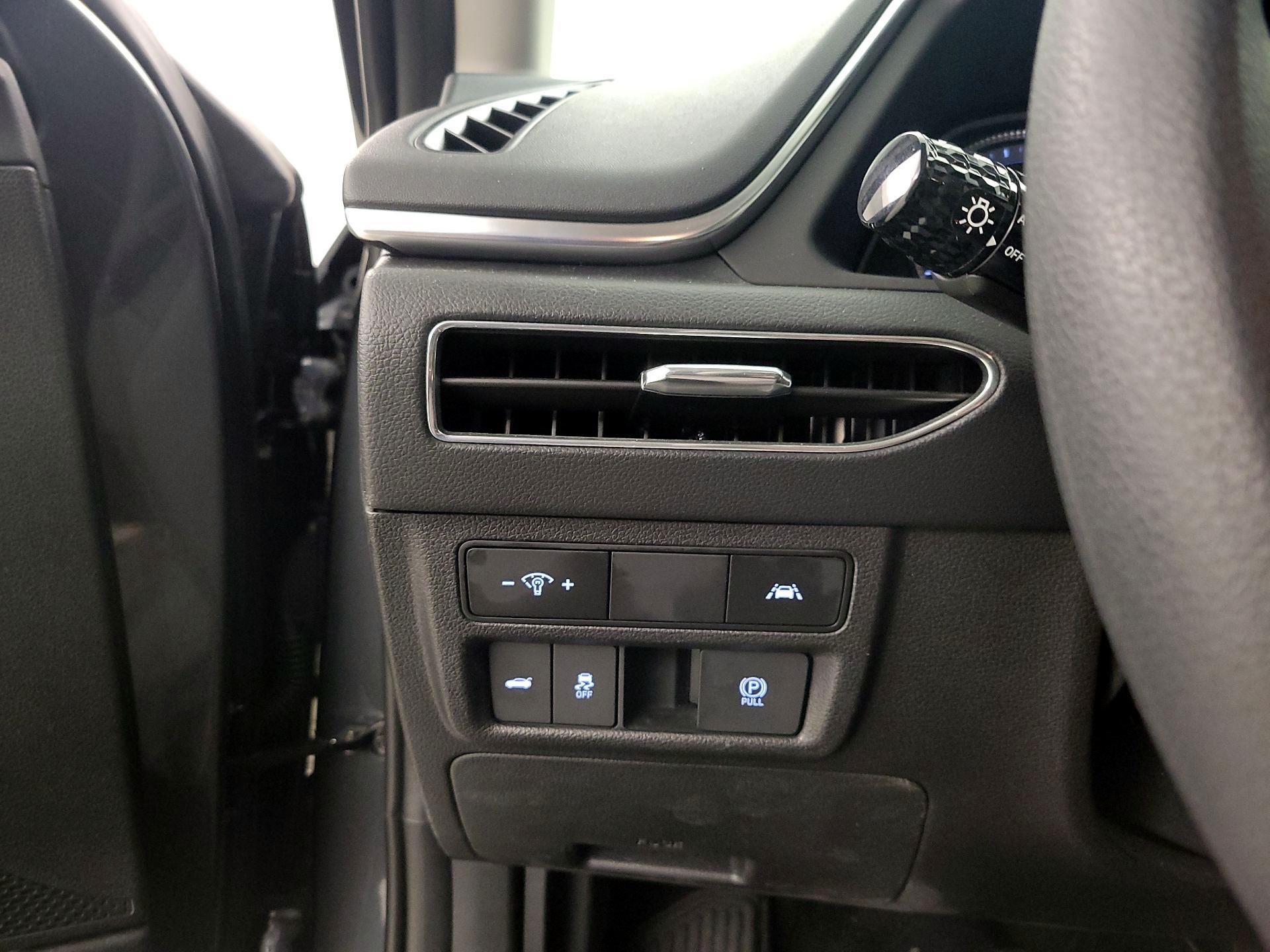 Thumbnail: 2023 Hyundai Sonata - 13