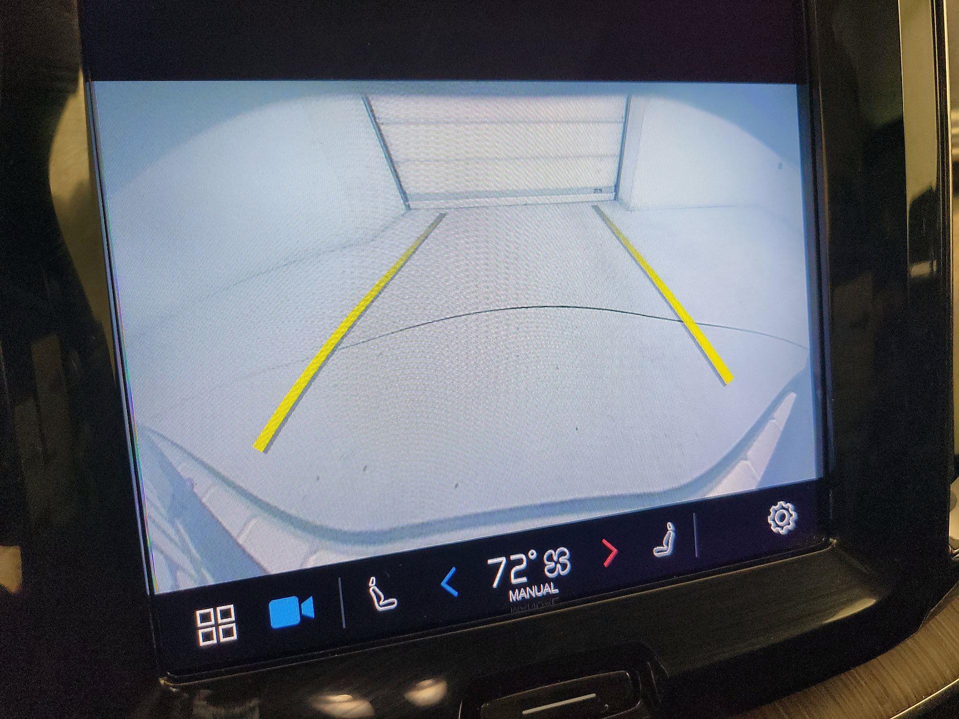 Thumbnail: 2023 Volvo XC60 - 15