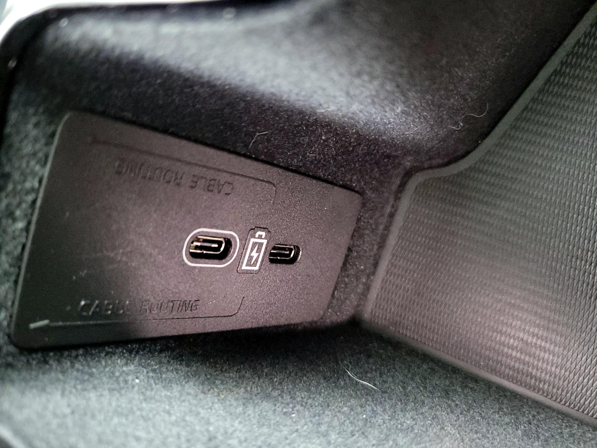 Thumbnail: 2023 Volvo XC60 - 19