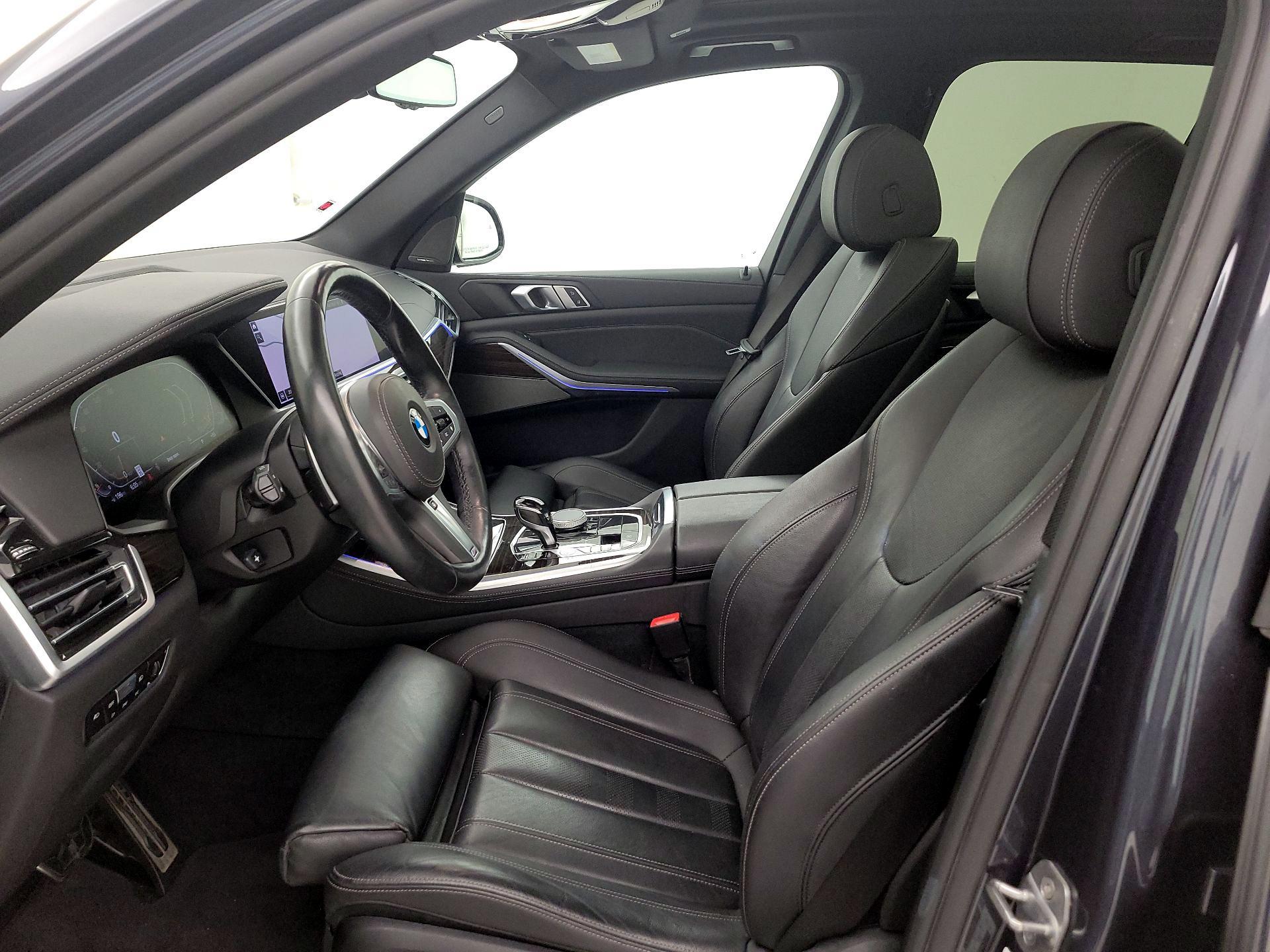 Thumbnail: 2020 BMW X5 - 11