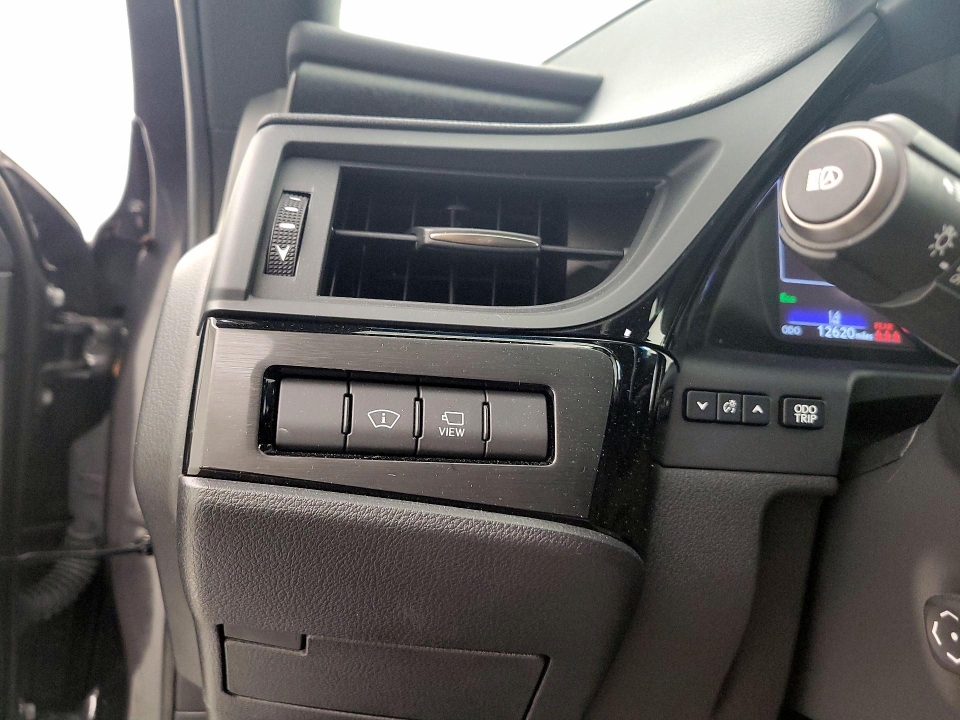 Thumbnail: 2023 Lexus ES - 13