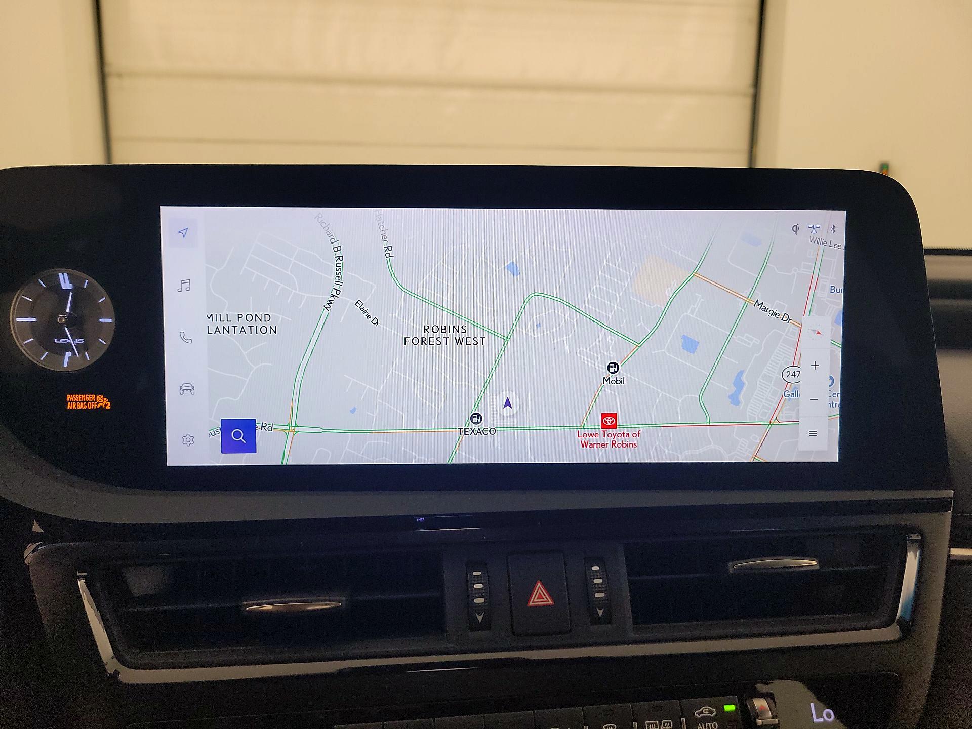 Thumbnail: 2023 Lexus ES - 14