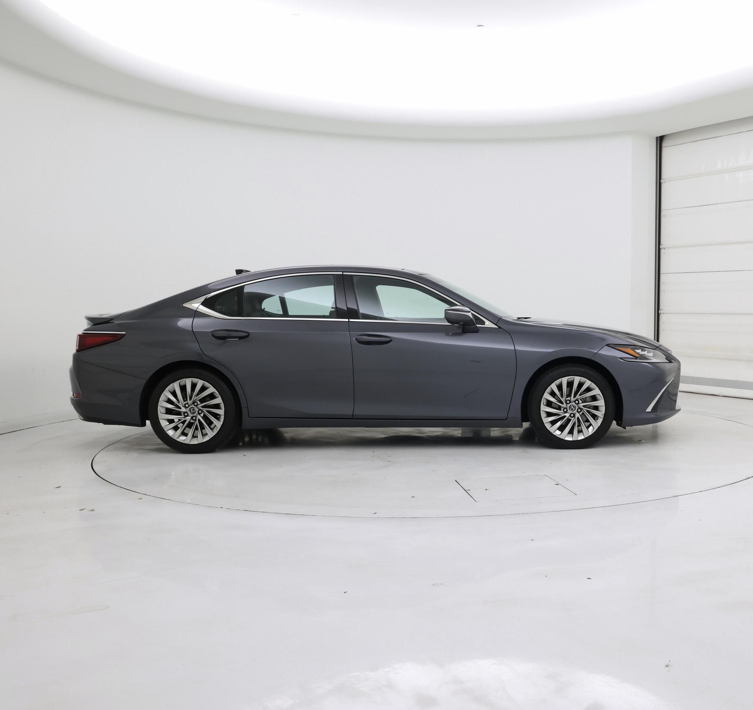 Thumbnail: 2023 Lexus ES - 7