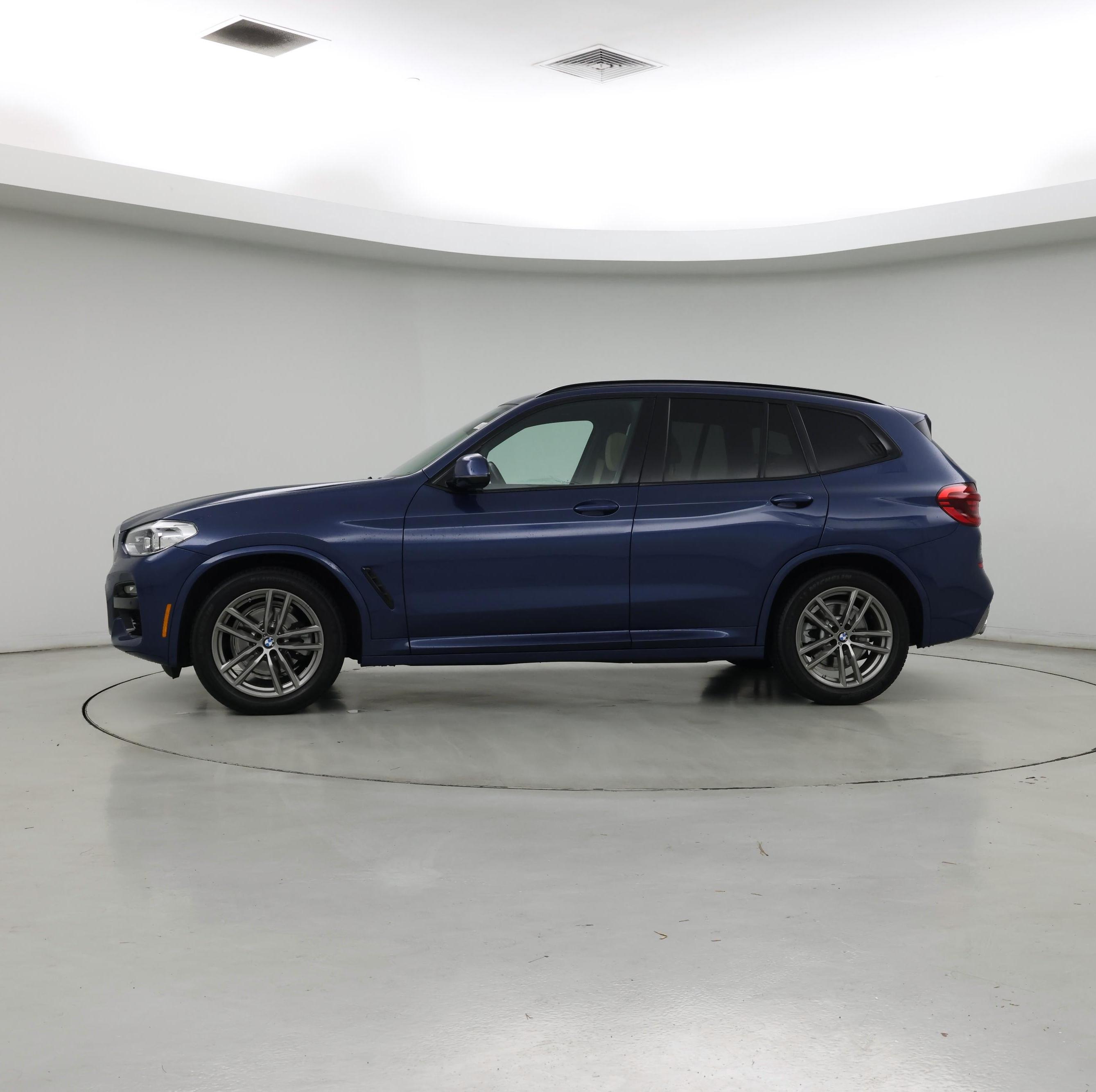 Thumbnail: 2021 BMW X3 - 3