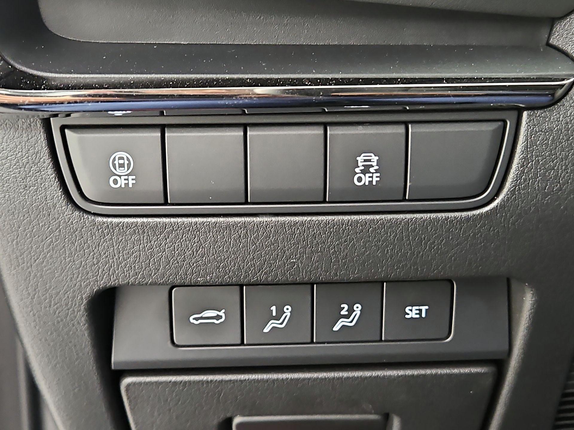 Thumbnail: 2021 Mazda Mazda3 - 13