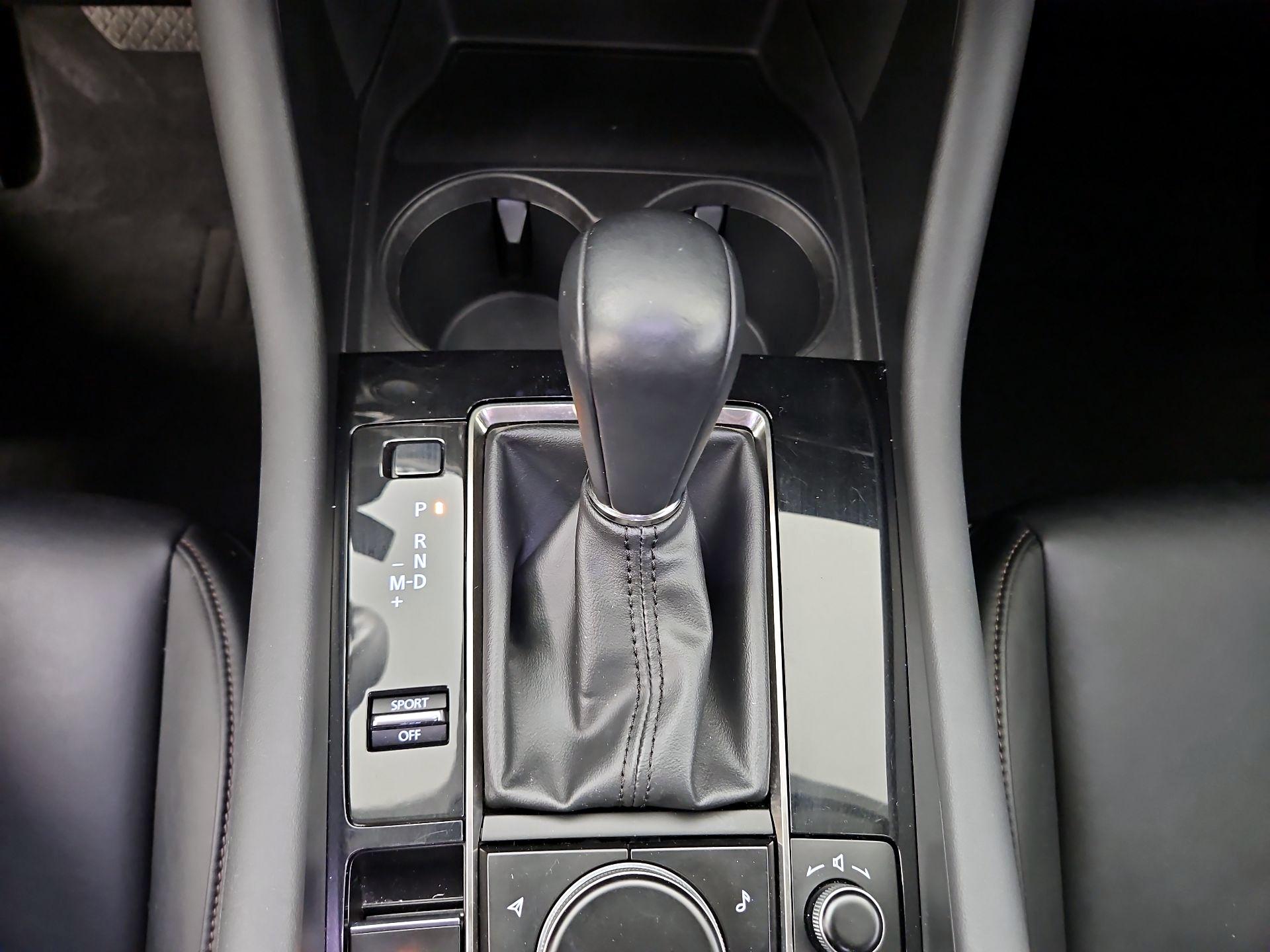 Thumbnail: 2021 Mazda Mazda3 - 18