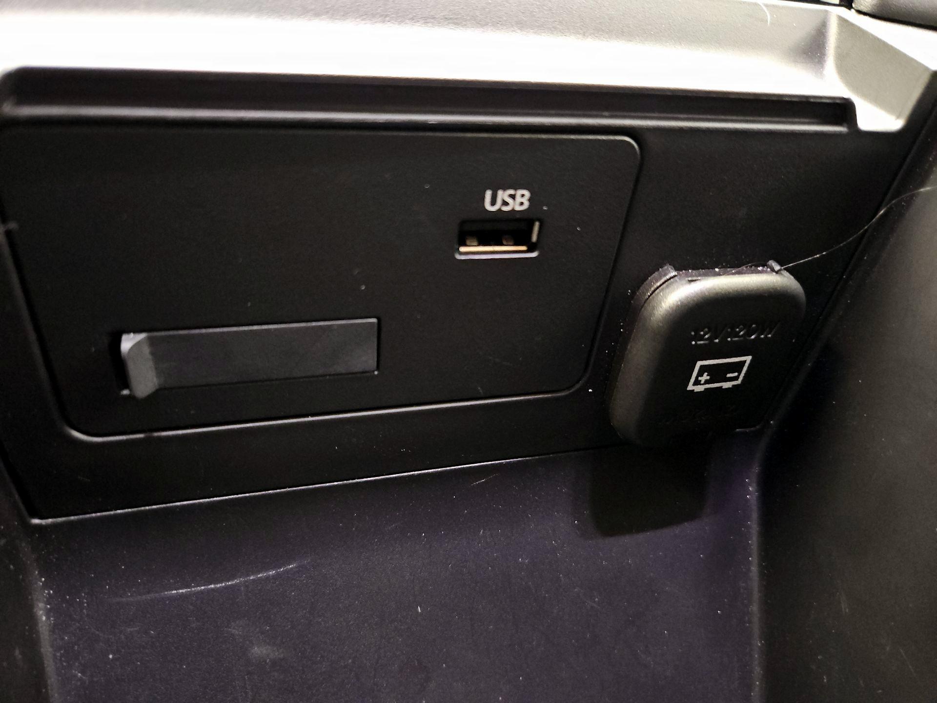 Thumbnail: 2021 Mazda Mazda3 - 19