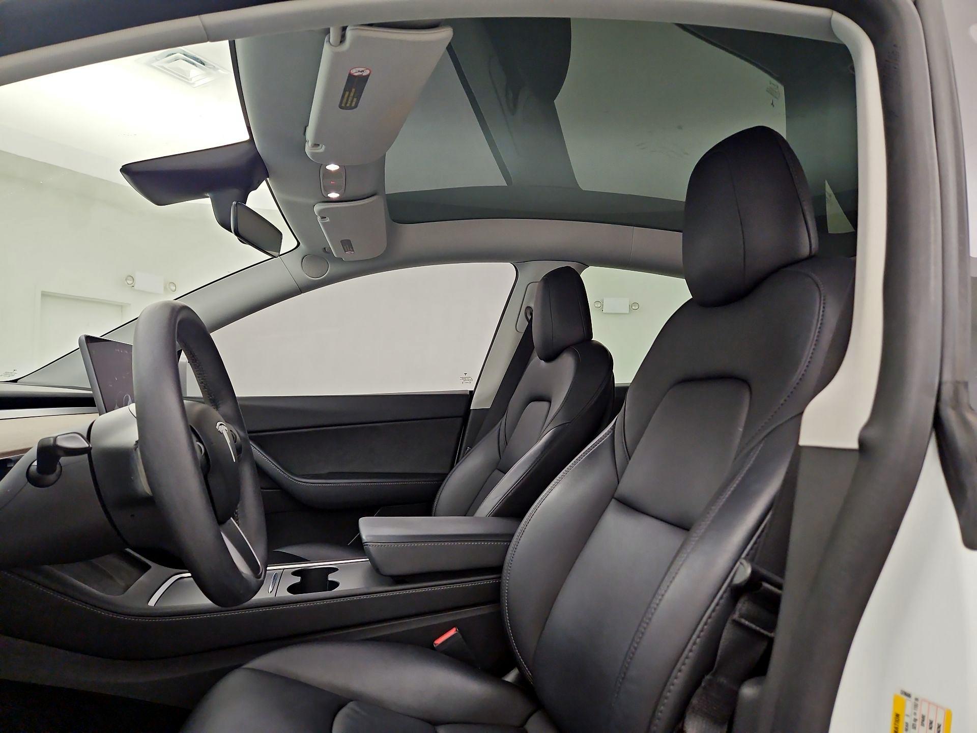 Thumbnail: 2022 Tesla Model Y - 18