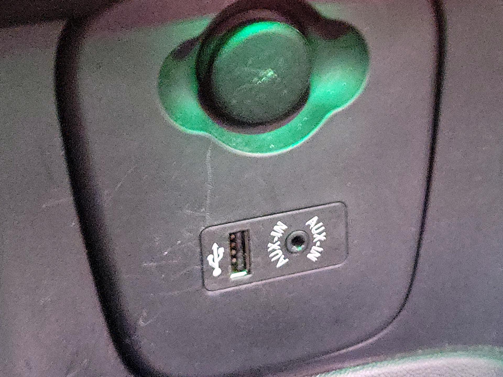 Thumbnail: 2017 MINI Cooper Hardtop - 17