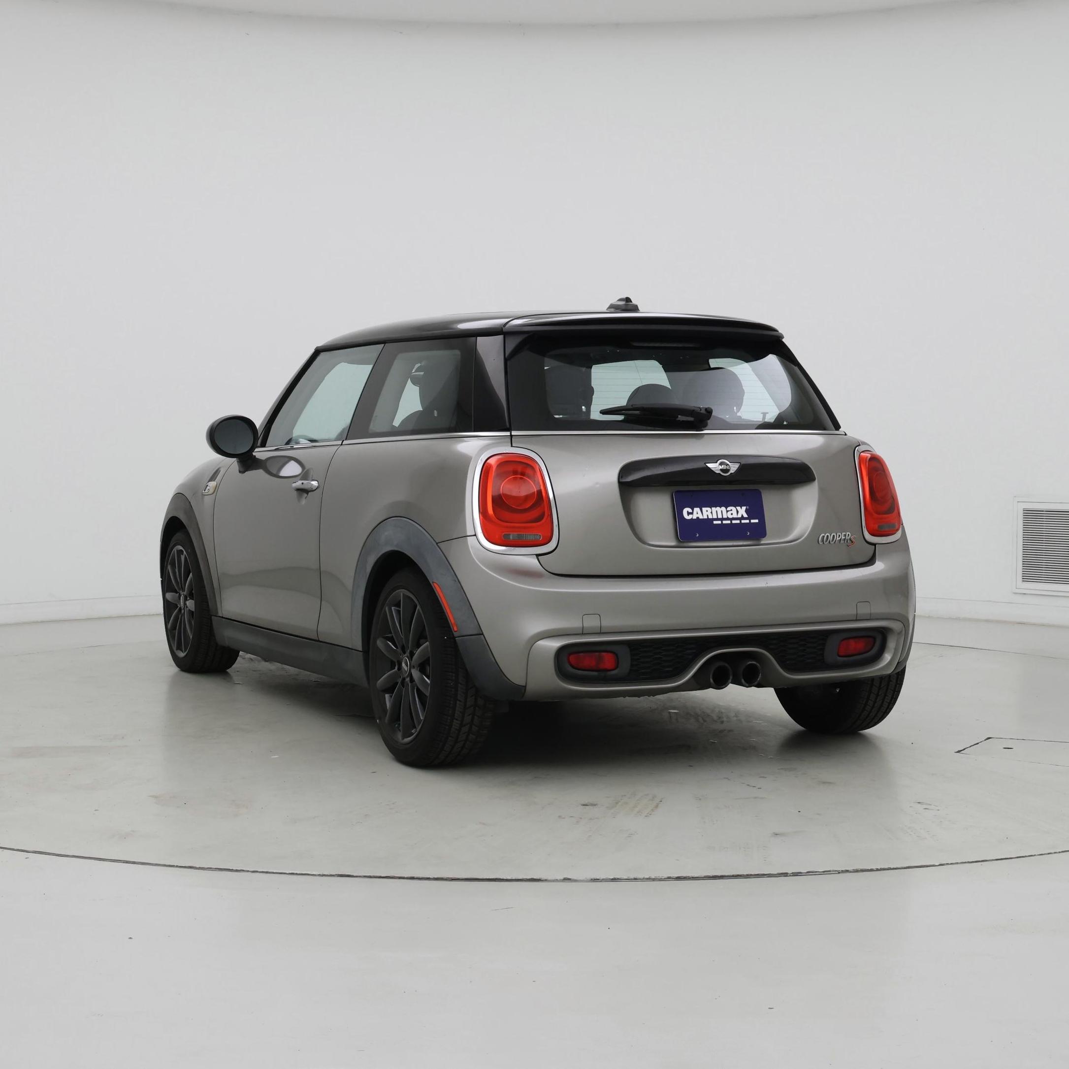Thumbnail: 2017 MINI Cooper Hardtop - 2
