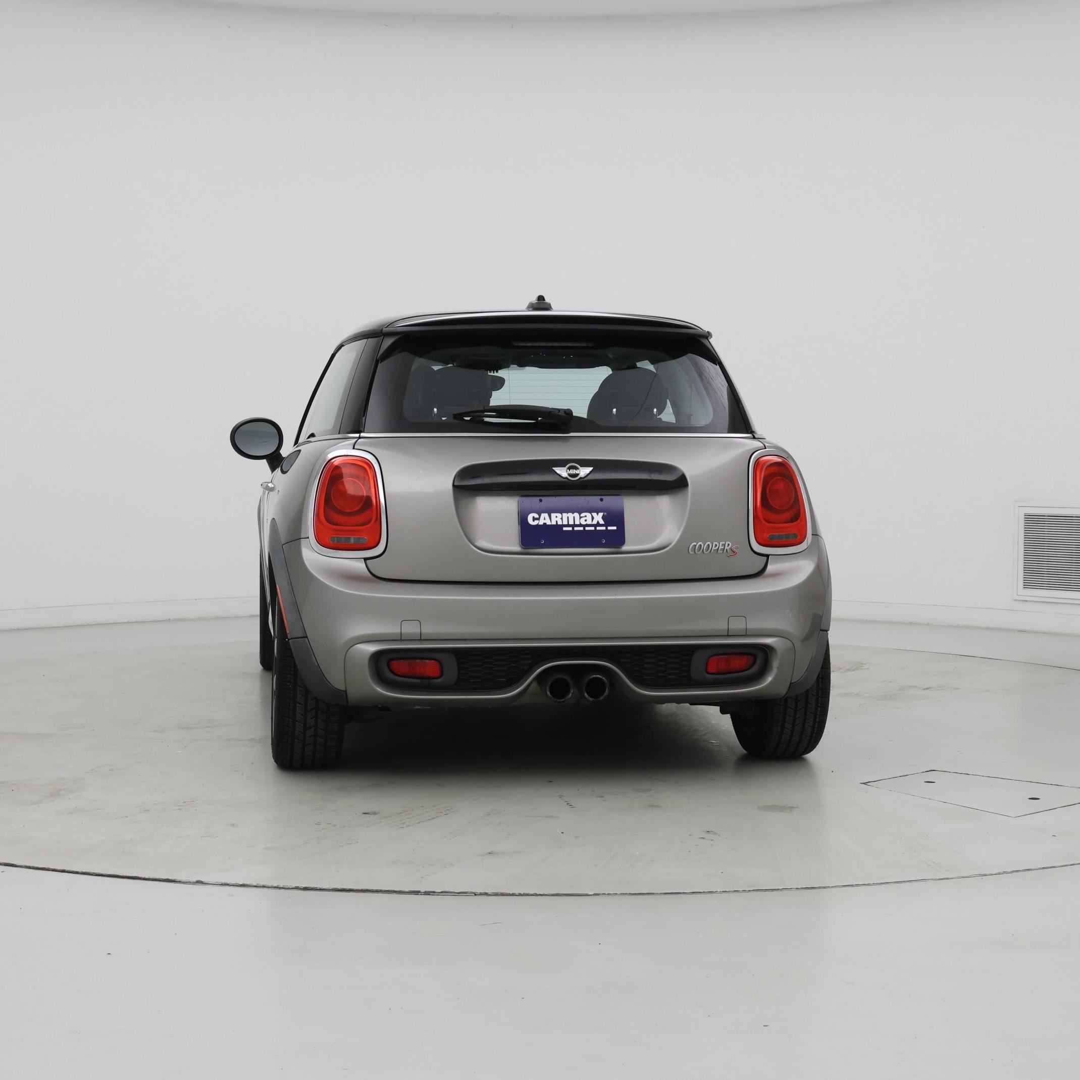 Thumbnail: 2017 MINI Cooper Hardtop - 6