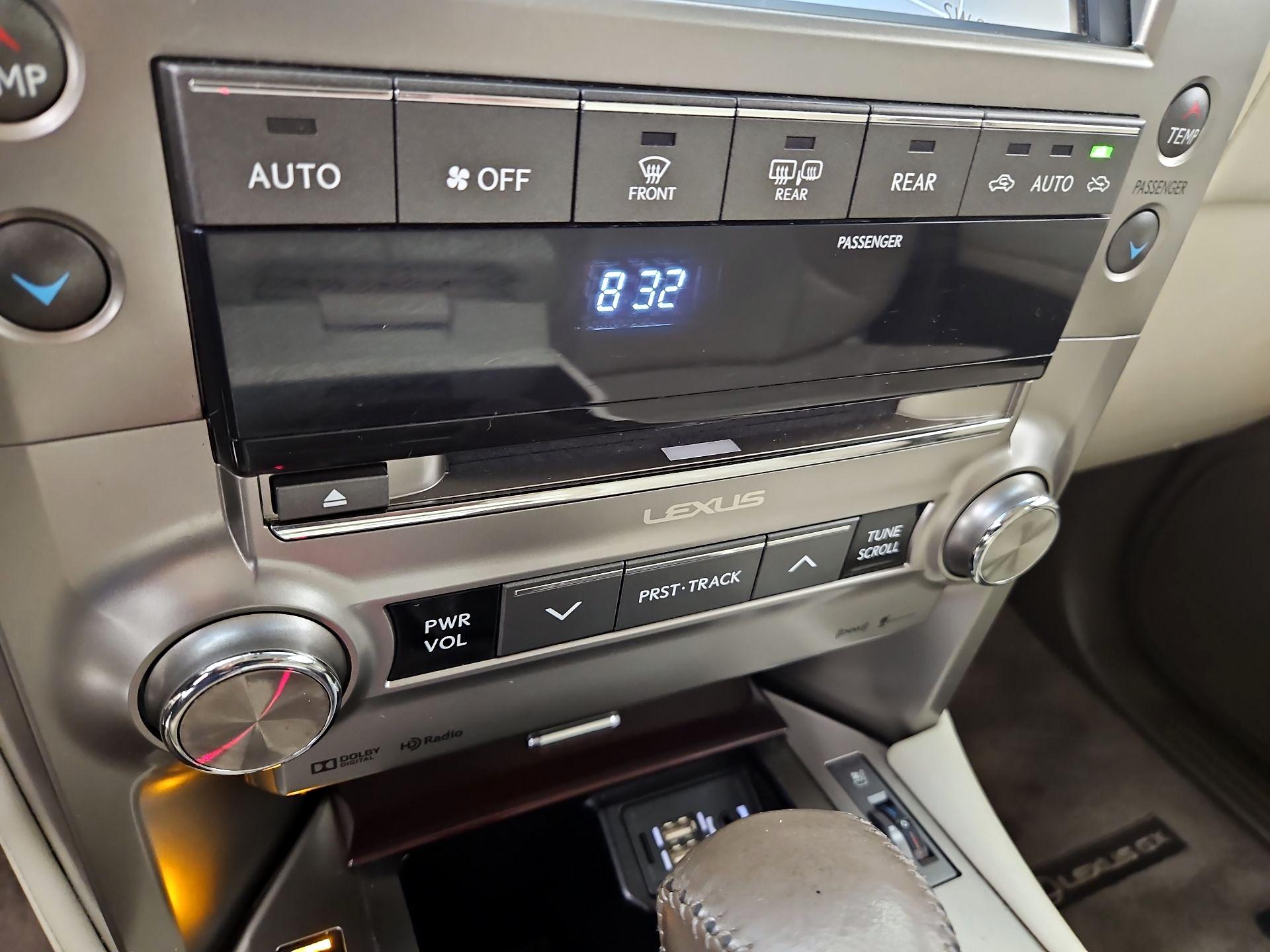 Thumbnail: 2019 Lexus GX - 17