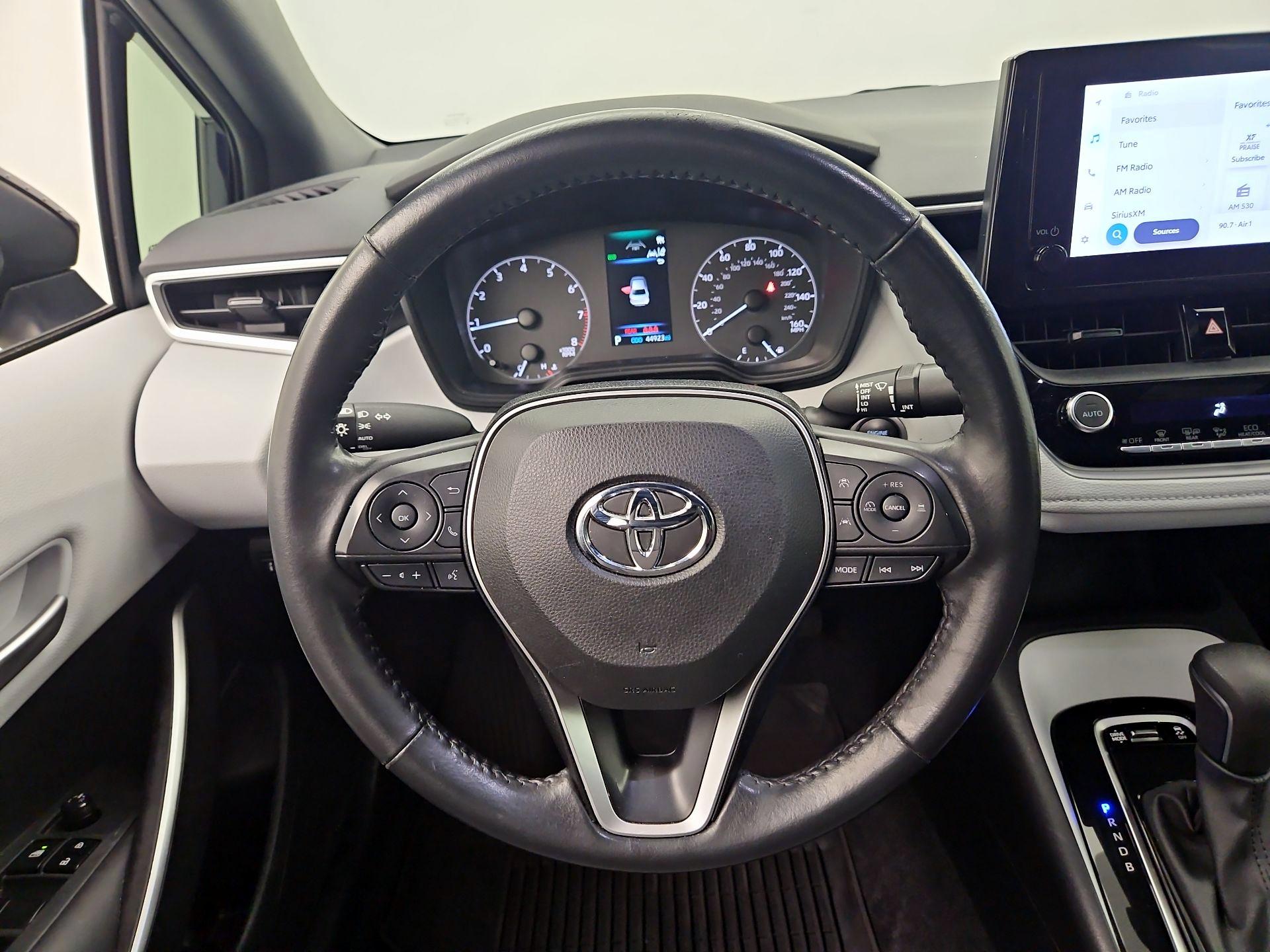 Thumbnail: 2023 Toyota Corolla - 10