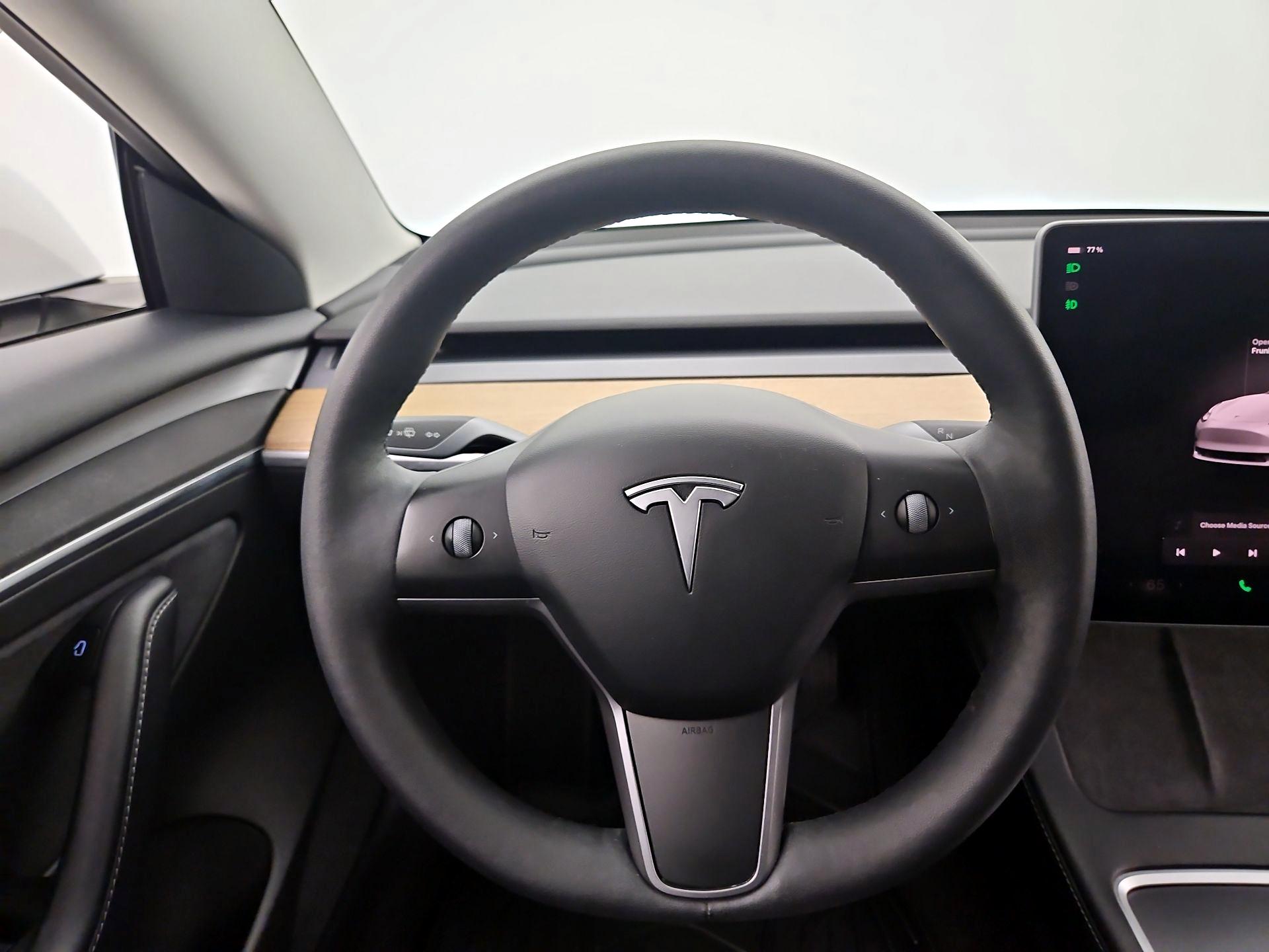 Thumbnail: 2022 Tesla Model 3 - 10