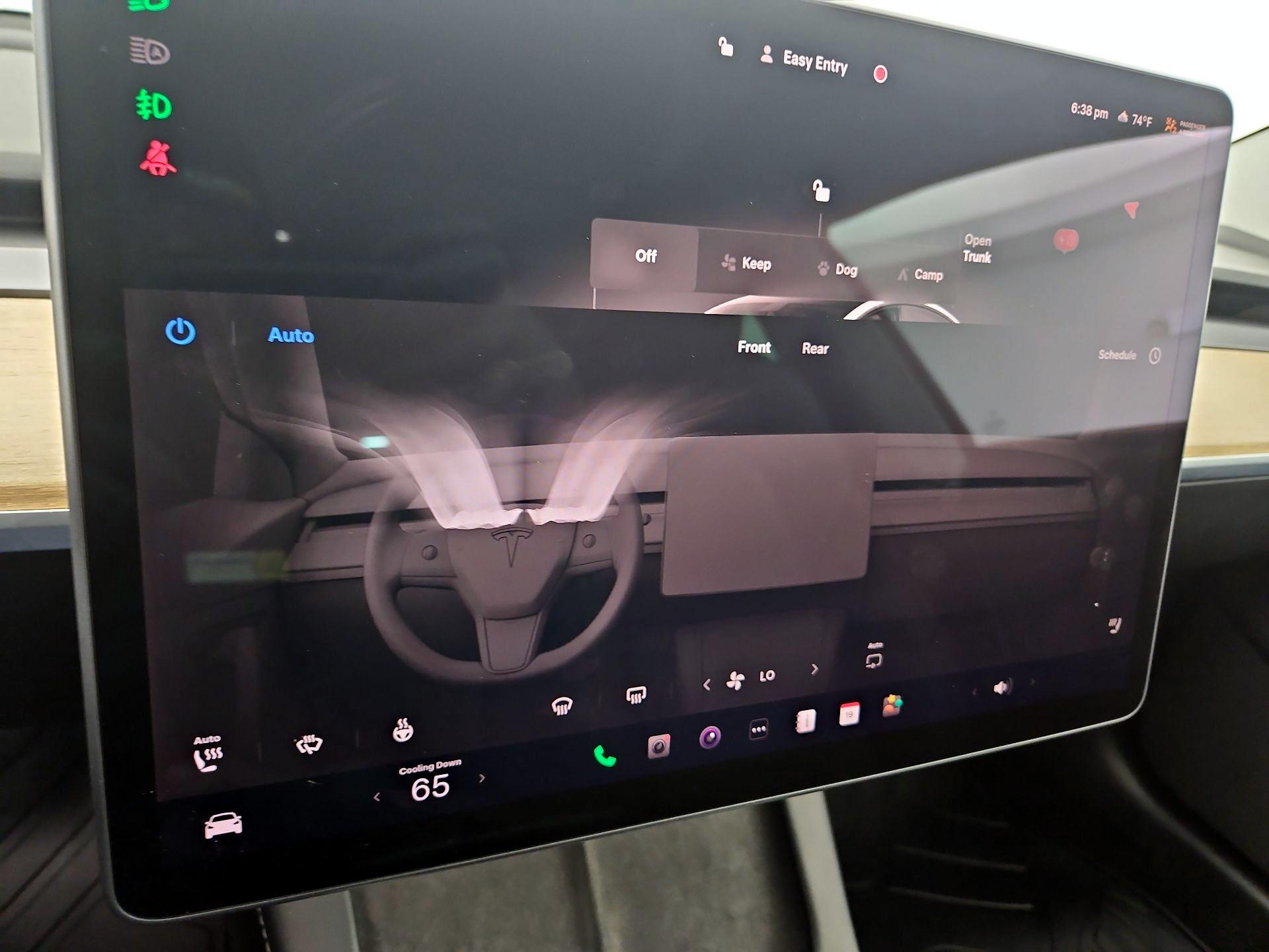 Thumbnail: 2022 Tesla Model 3 - 16