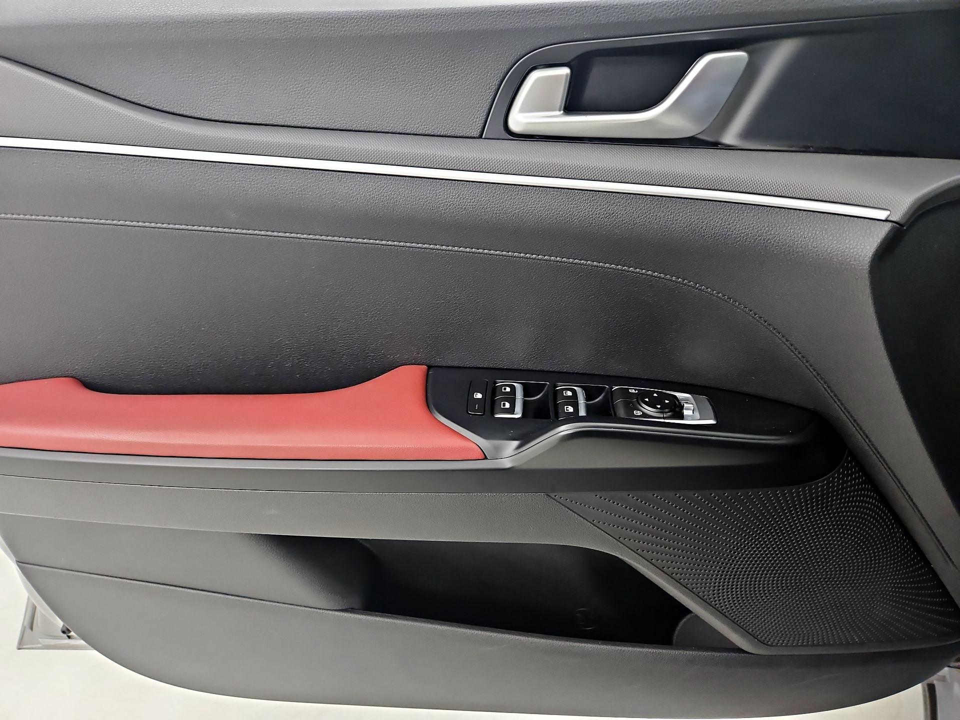 Thumbnail: 2021 Kia K5 - 12