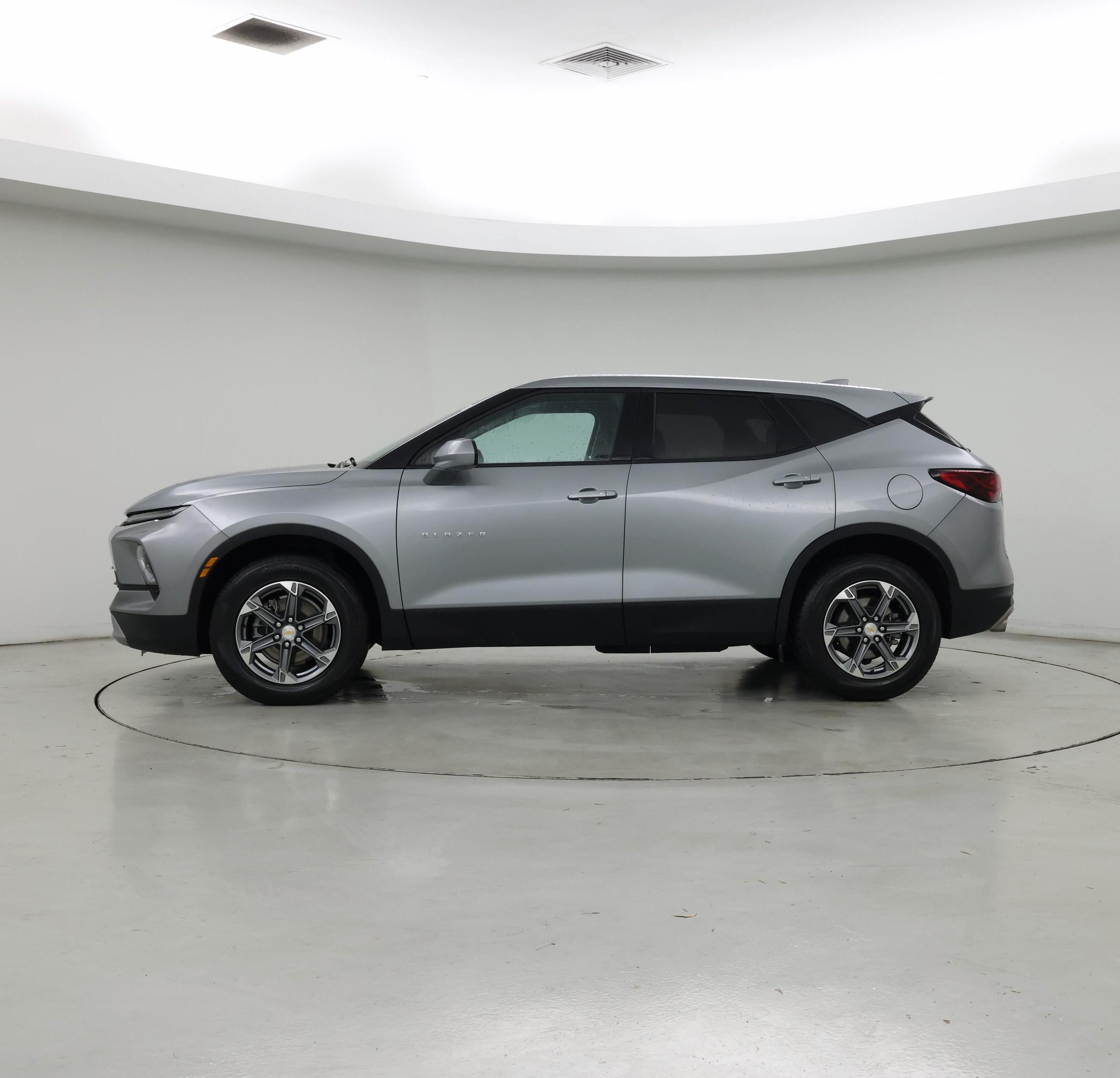 Thumbnail: 2024 Chevrolet Blazer - 3