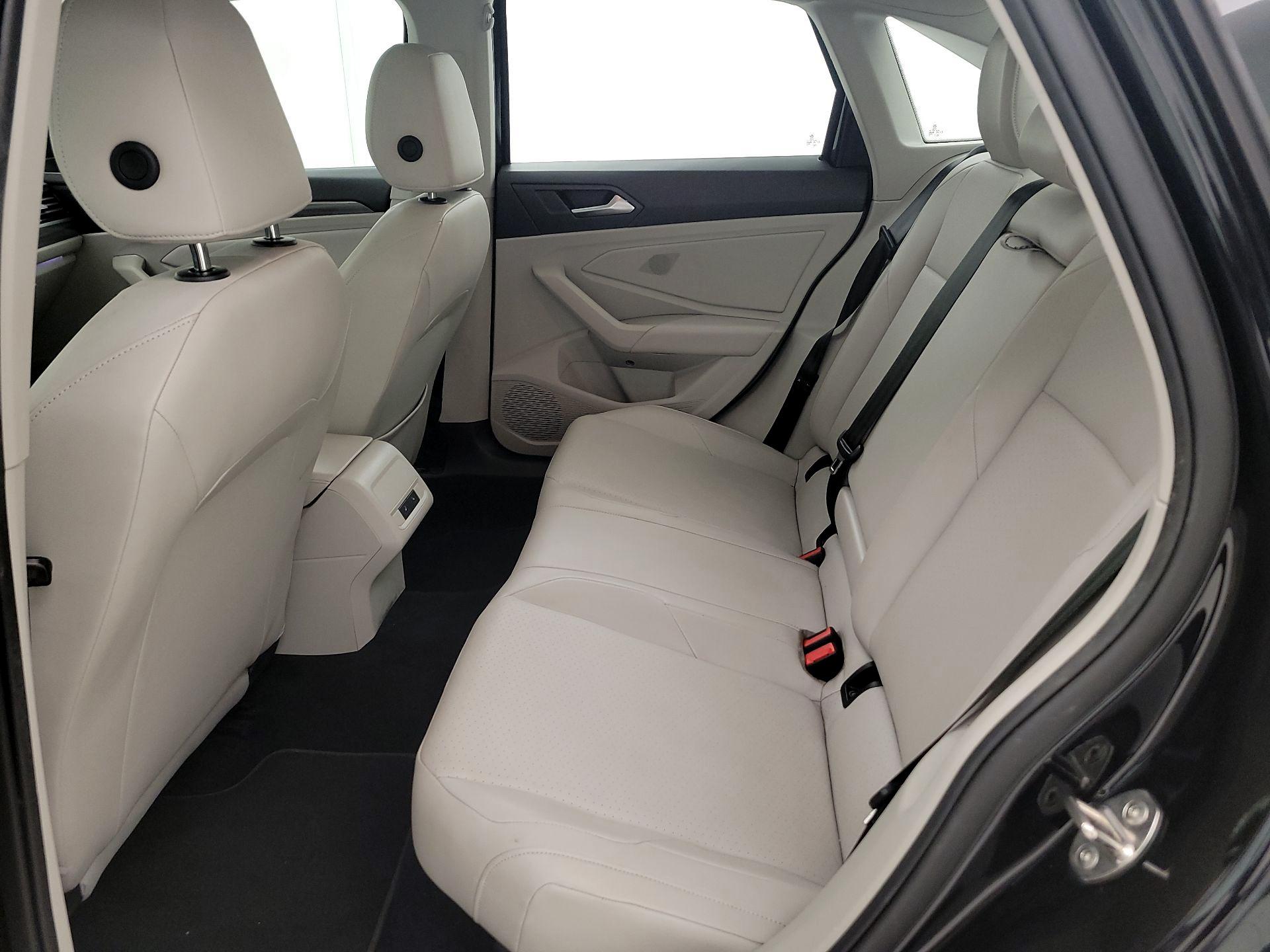 Thumbnail: 2020 Volkswagen Jetta - 20