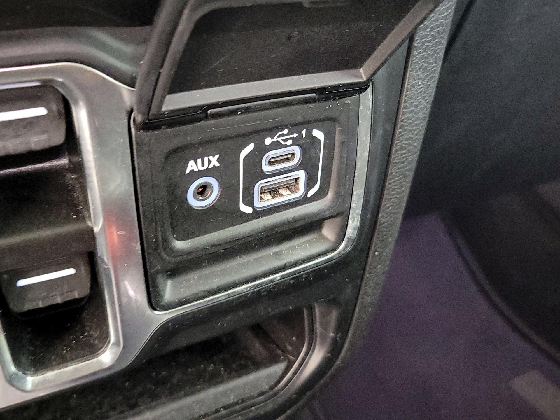 Thumbnail: 2022 Jeep Gladiator - 18