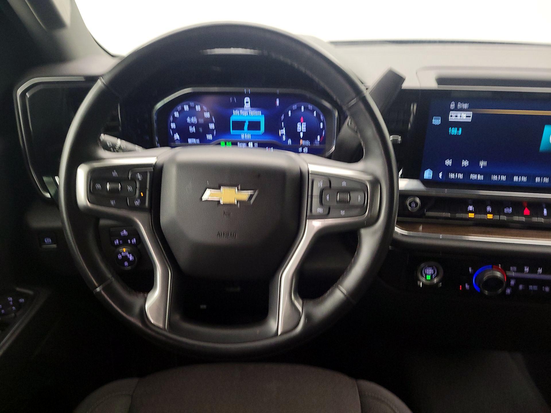 Thumbnail: 2024 Chevrolet Silverado 1500 - 10