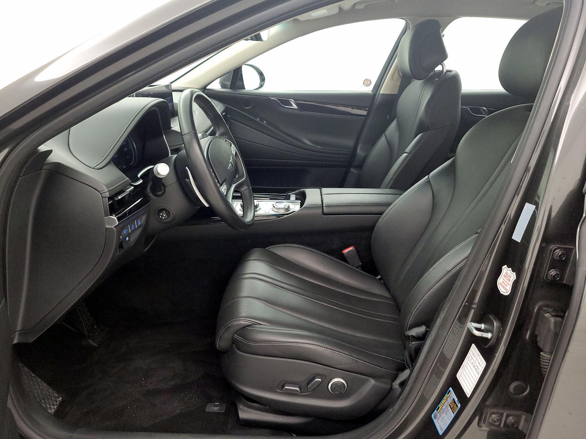 Thumbnail: 2023 Genesis G80 - 11