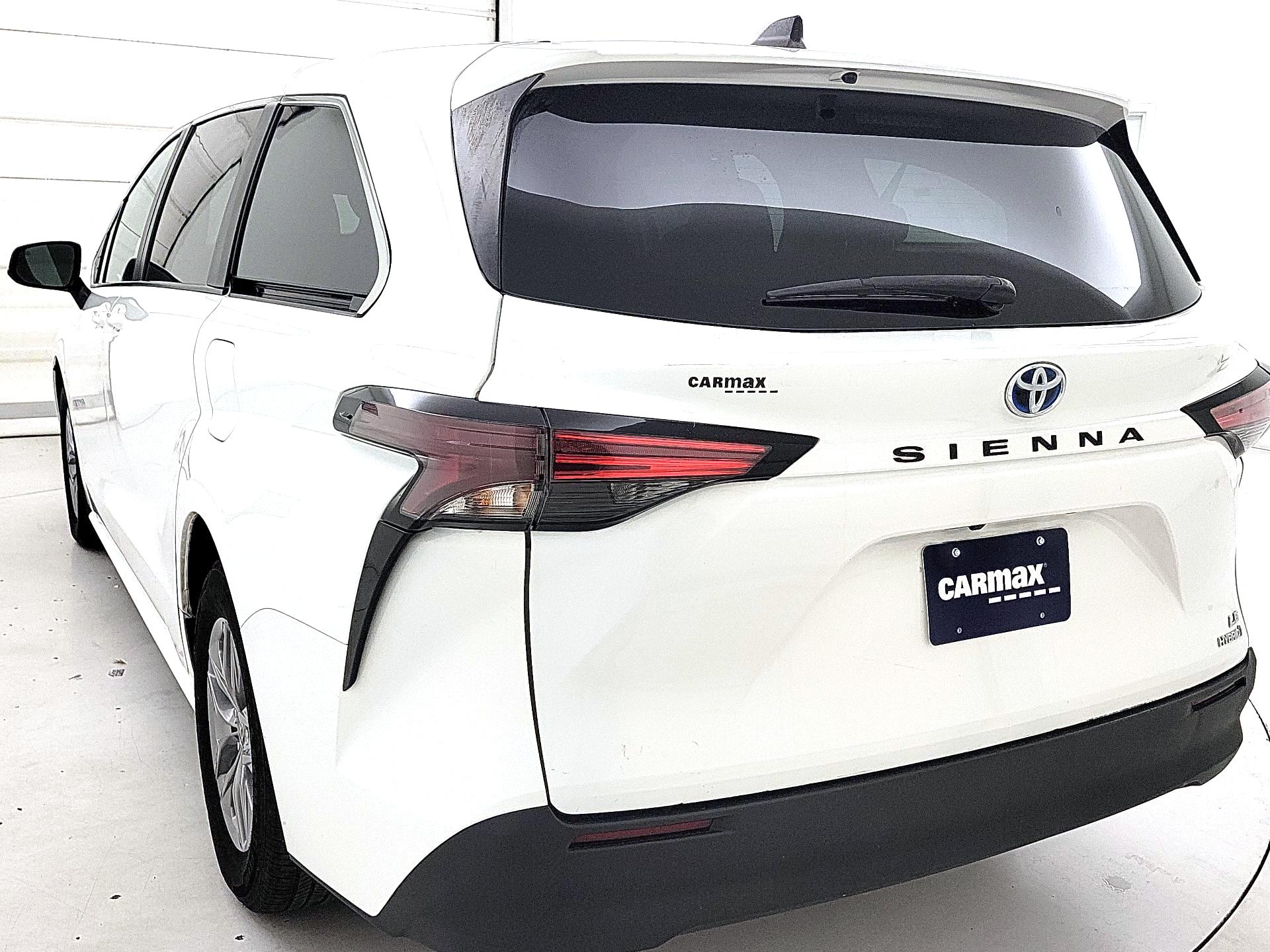 Thumbnail: 2024 Toyota Sienna - 7