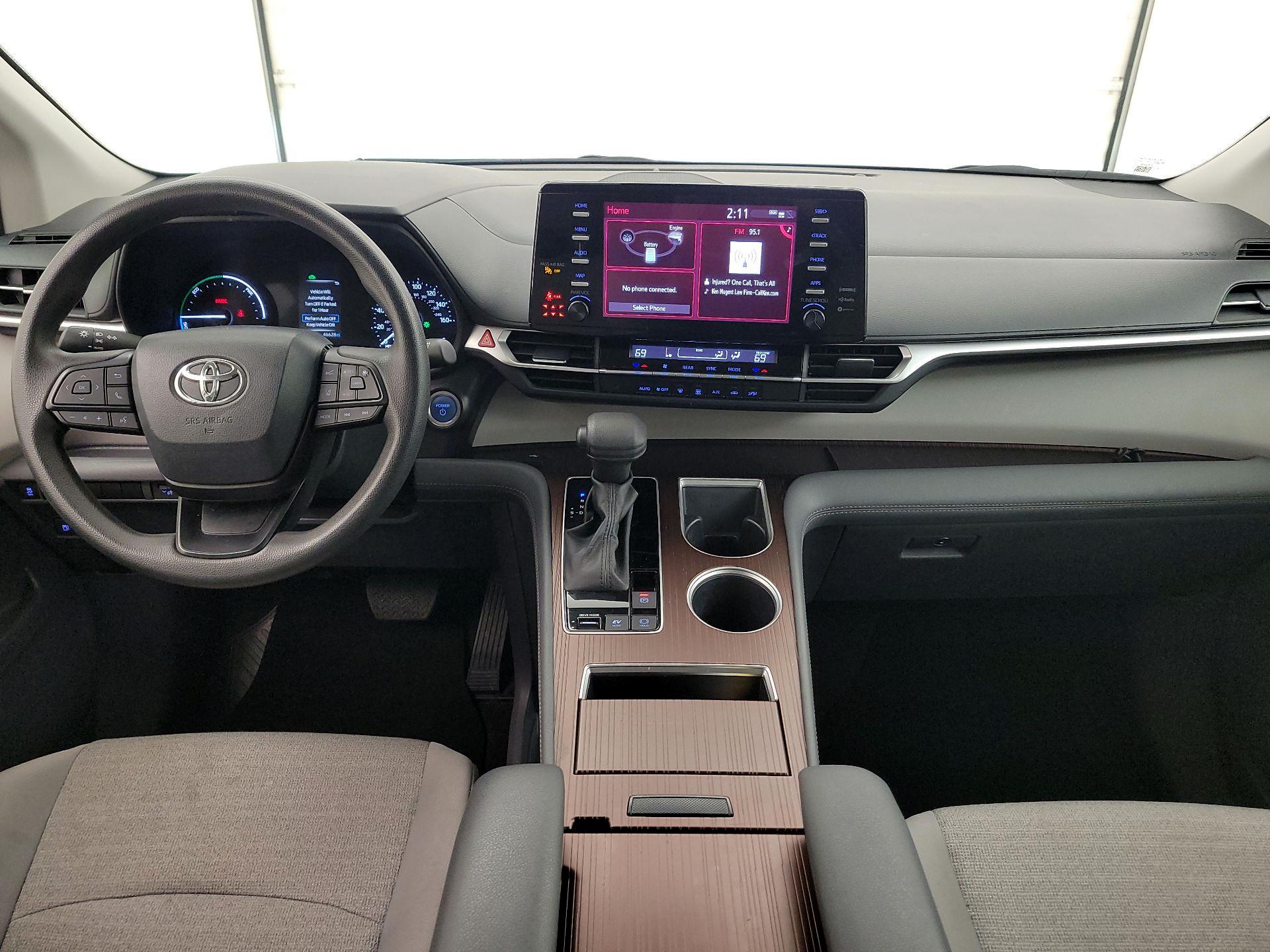 Thumbnail: 2024 Toyota Sienna - 8