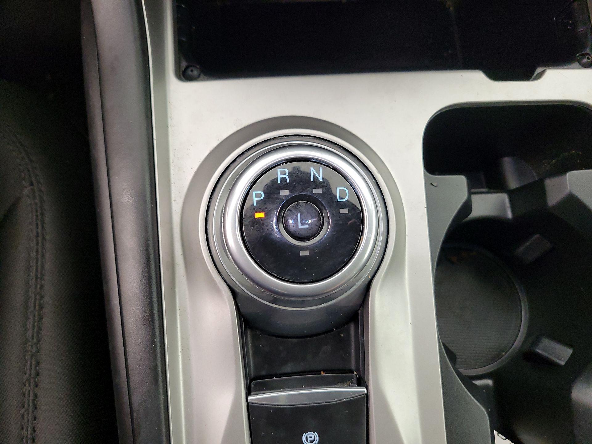 Thumbnail: 2022 Ford Explorer - 17