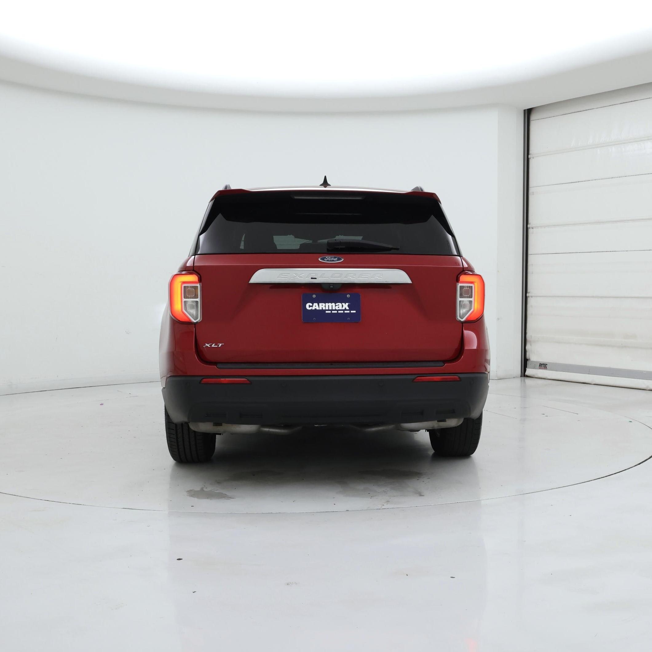 Thumbnail: 2022 Ford Explorer - 6