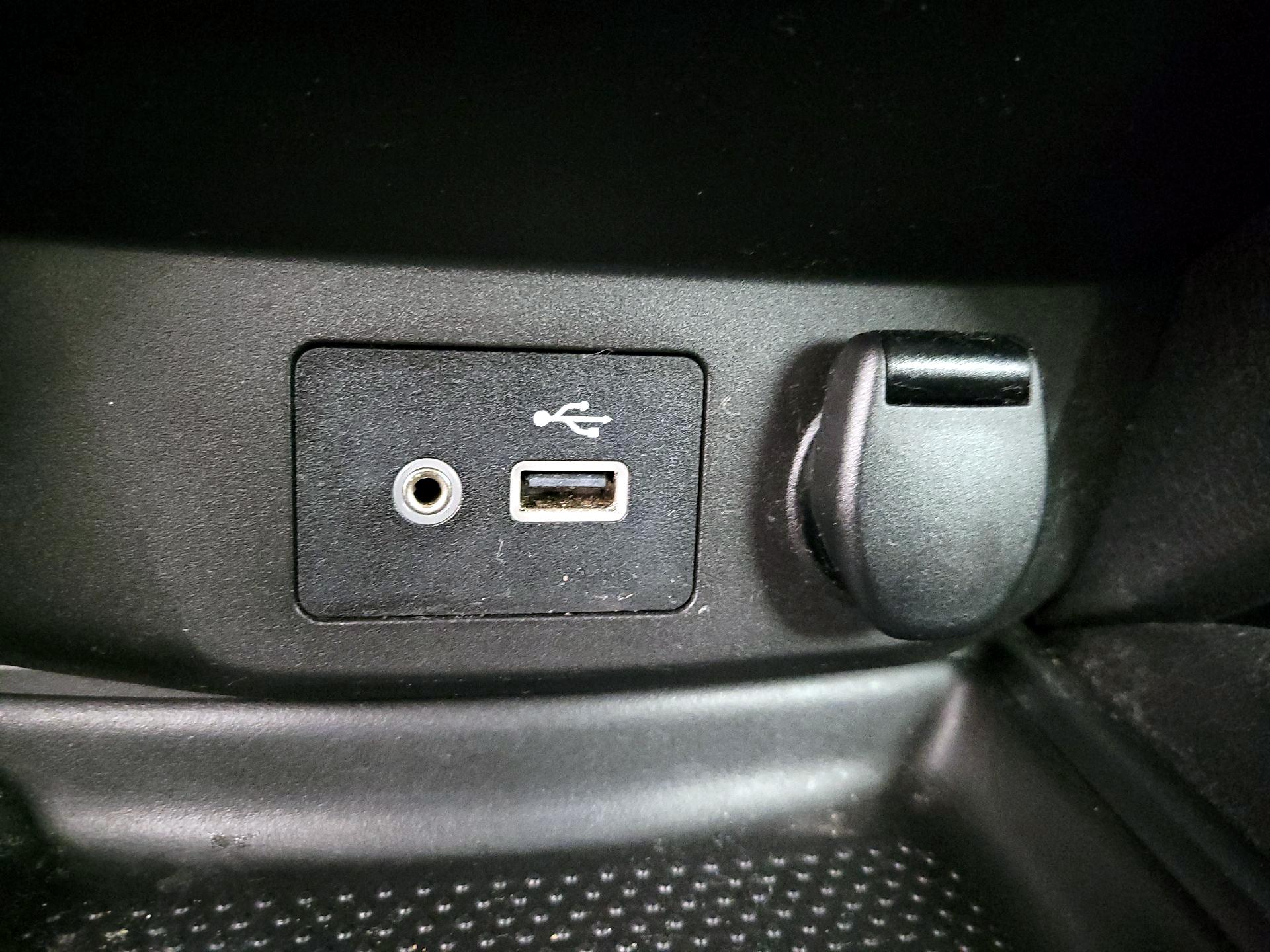 Thumbnail: 2020 Nissan Rogue - 18