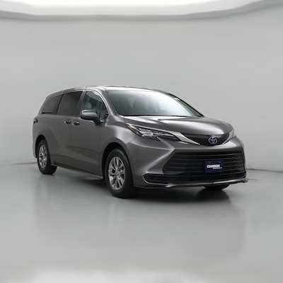 2024 Toyota Sienna Hybrid LE