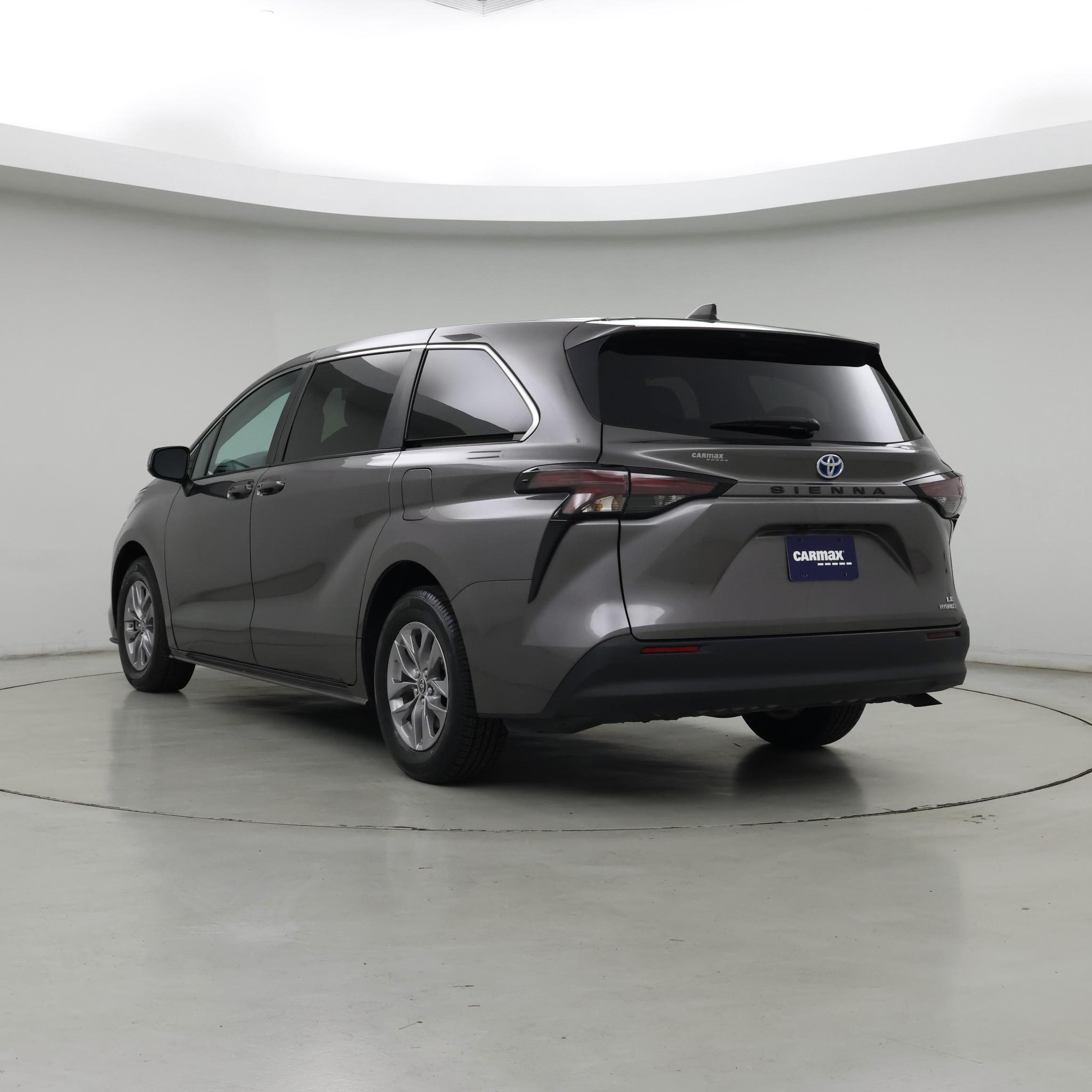 Thumbnail: 2024 Toyota Sienna - 2