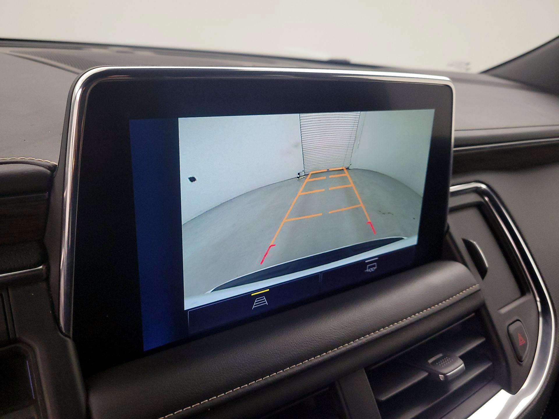 Thumbnail: 2023 Chevrolet Suburban - 14