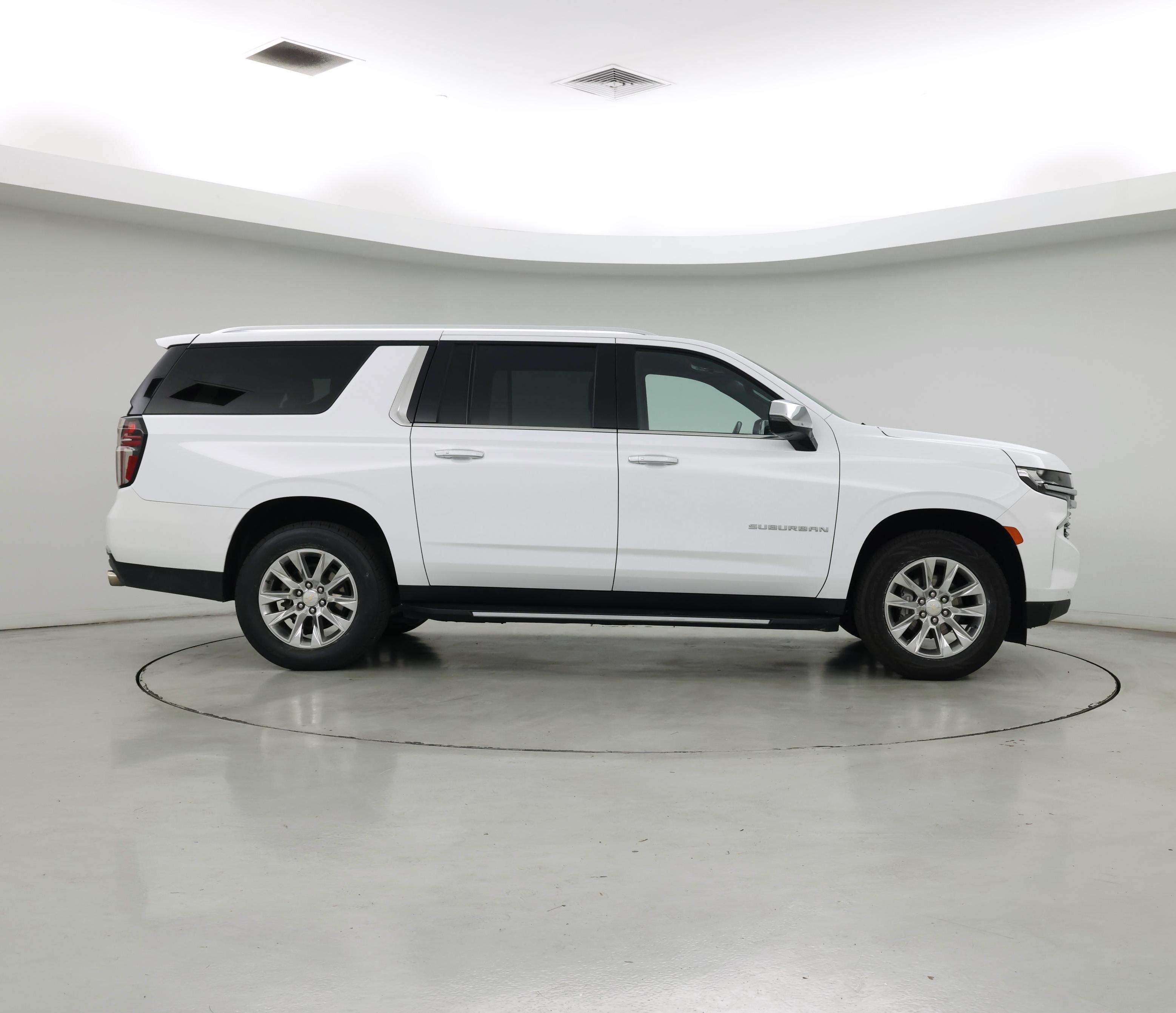 Thumbnail: 2023 Chevrolet Suburban - 7