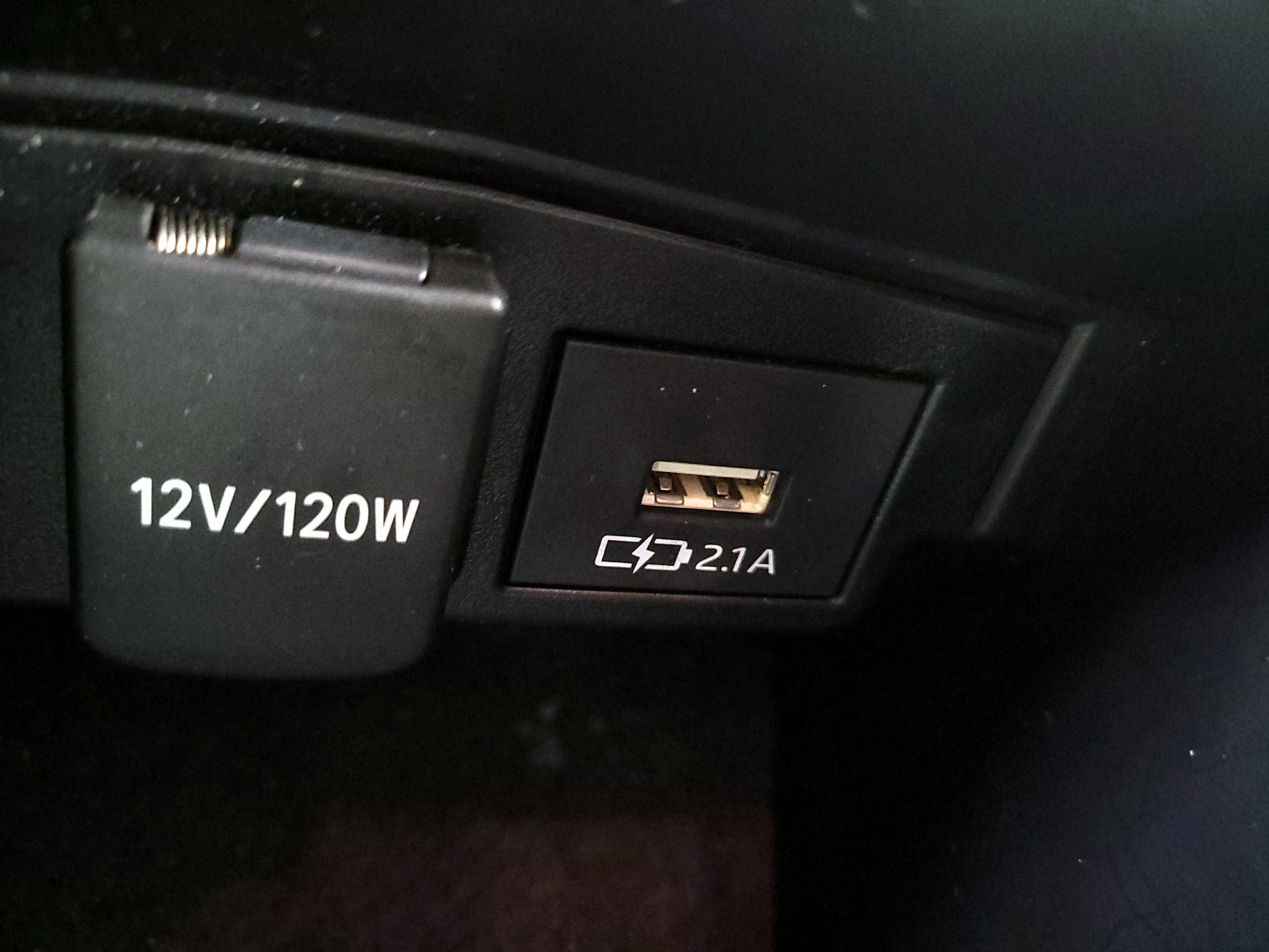 Thumbnail: 2021 Toyota Corolla - 18