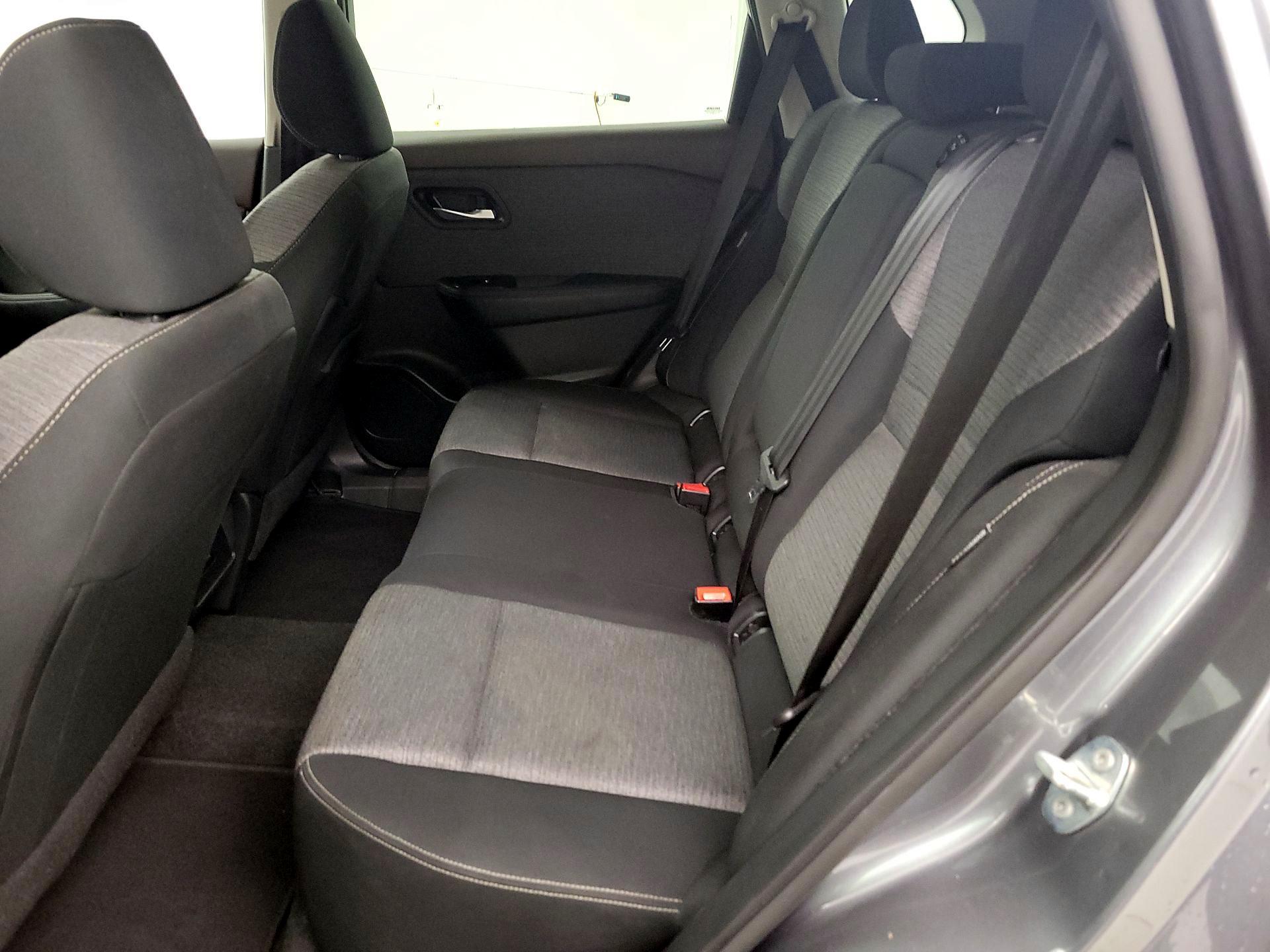 Thumbnail: 2023 Nissan Rogue - 19