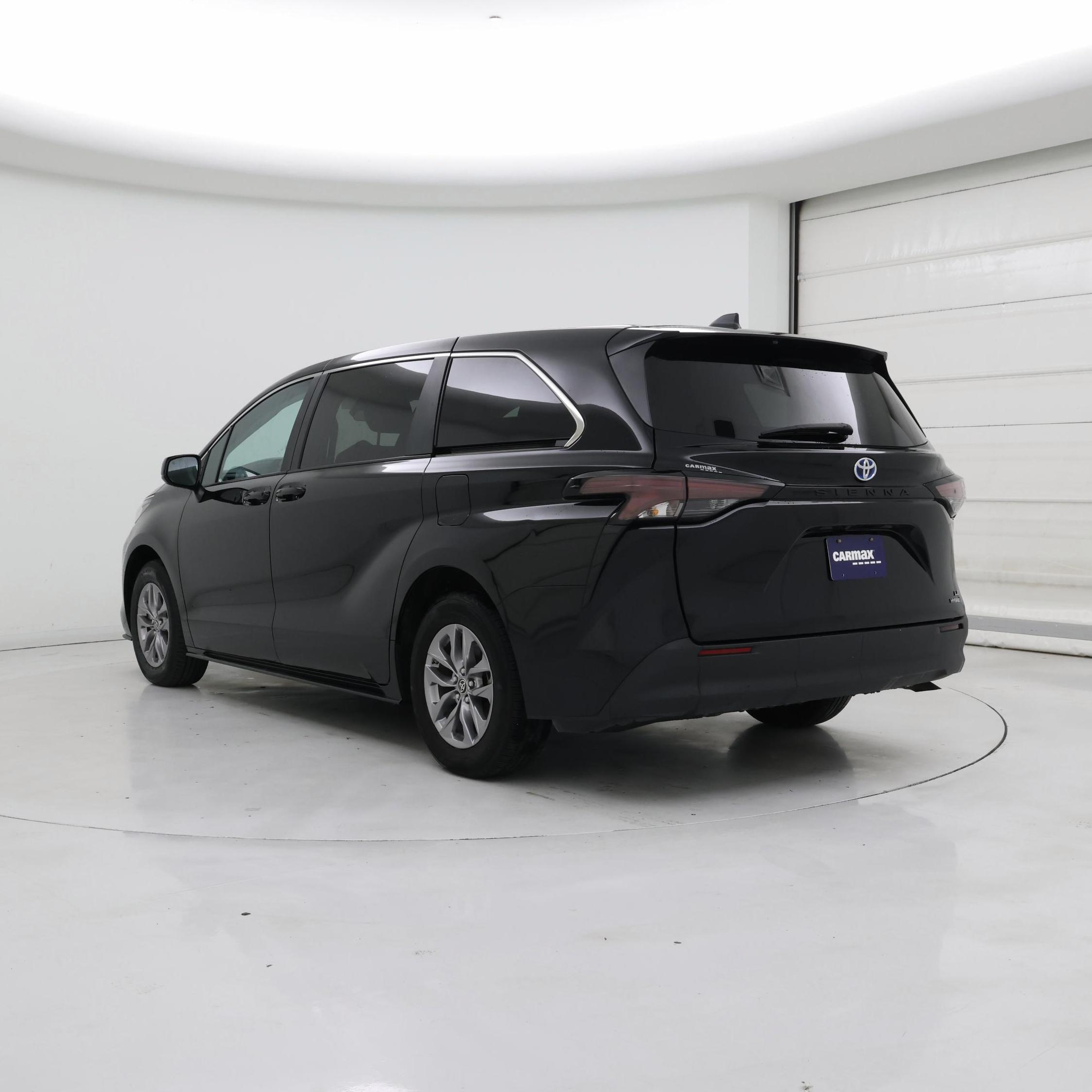 Thumbnail: 2024 Toyota Sienna - 2