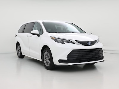 2024 Toyota Sienna Hybrid LE